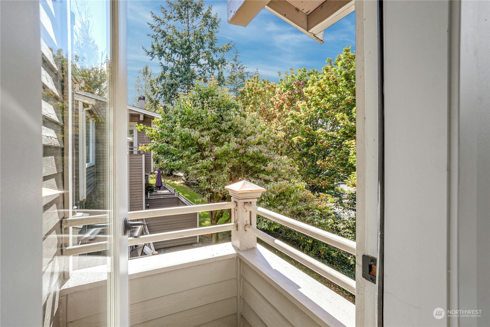 11822 NE 80th Street Unit: 7