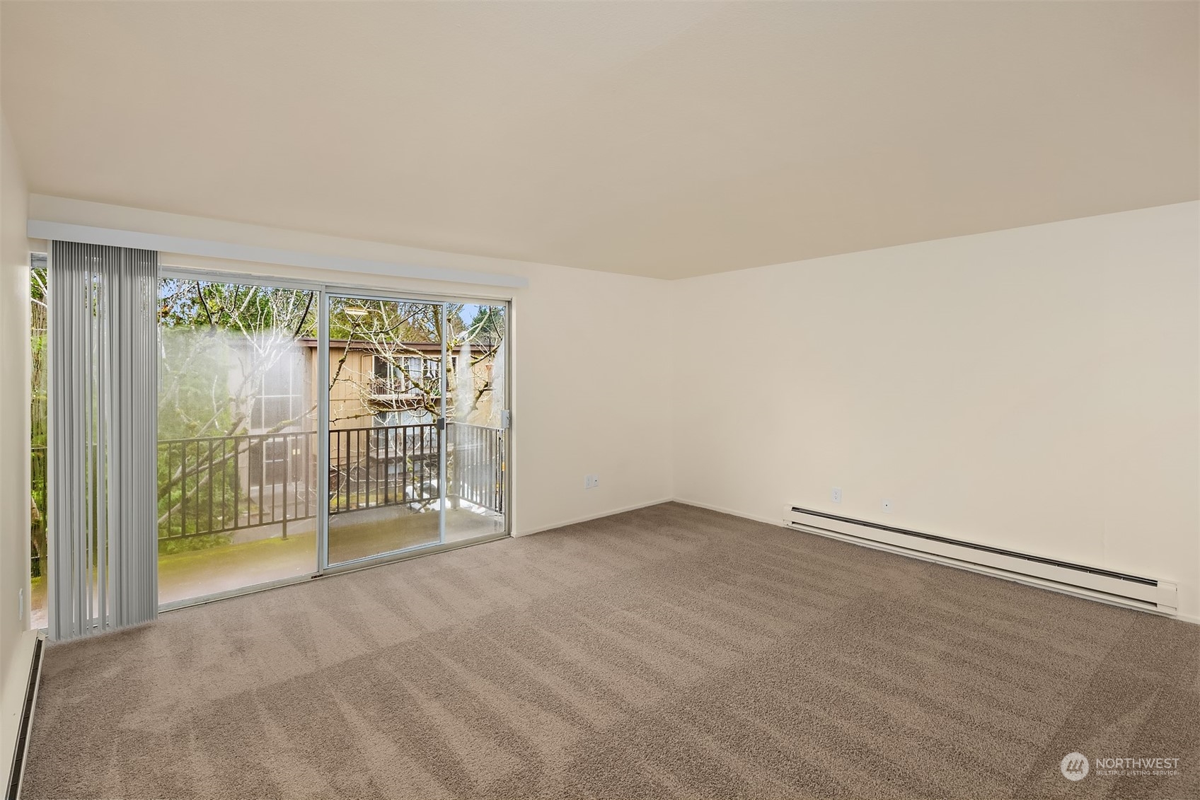 11008 NE 68th Street Unit: 725