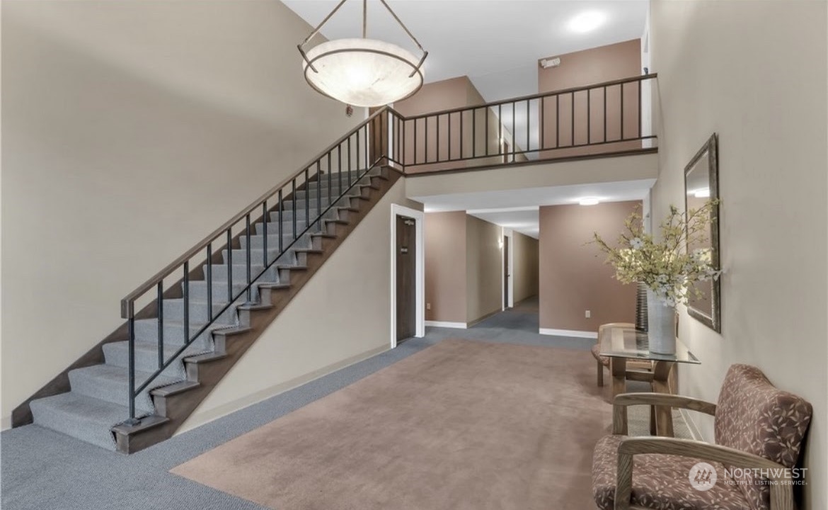 11008 NE 68th Street Unit: 725