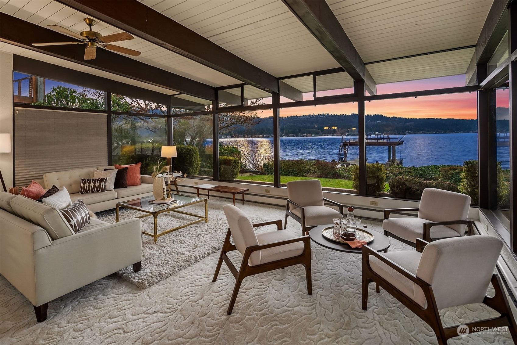 3713 E Lake Sammamish Shore Lane SE