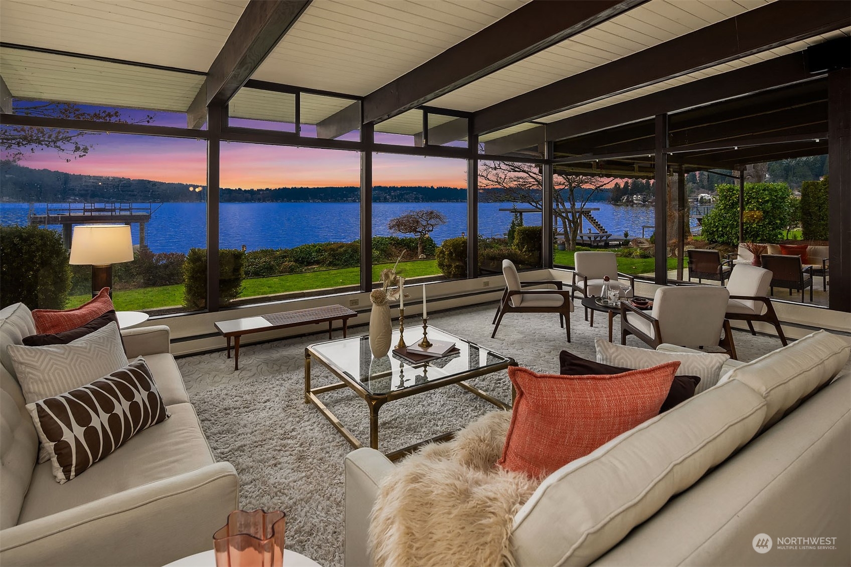3713 E Lake Sammamish Shore Lane SE