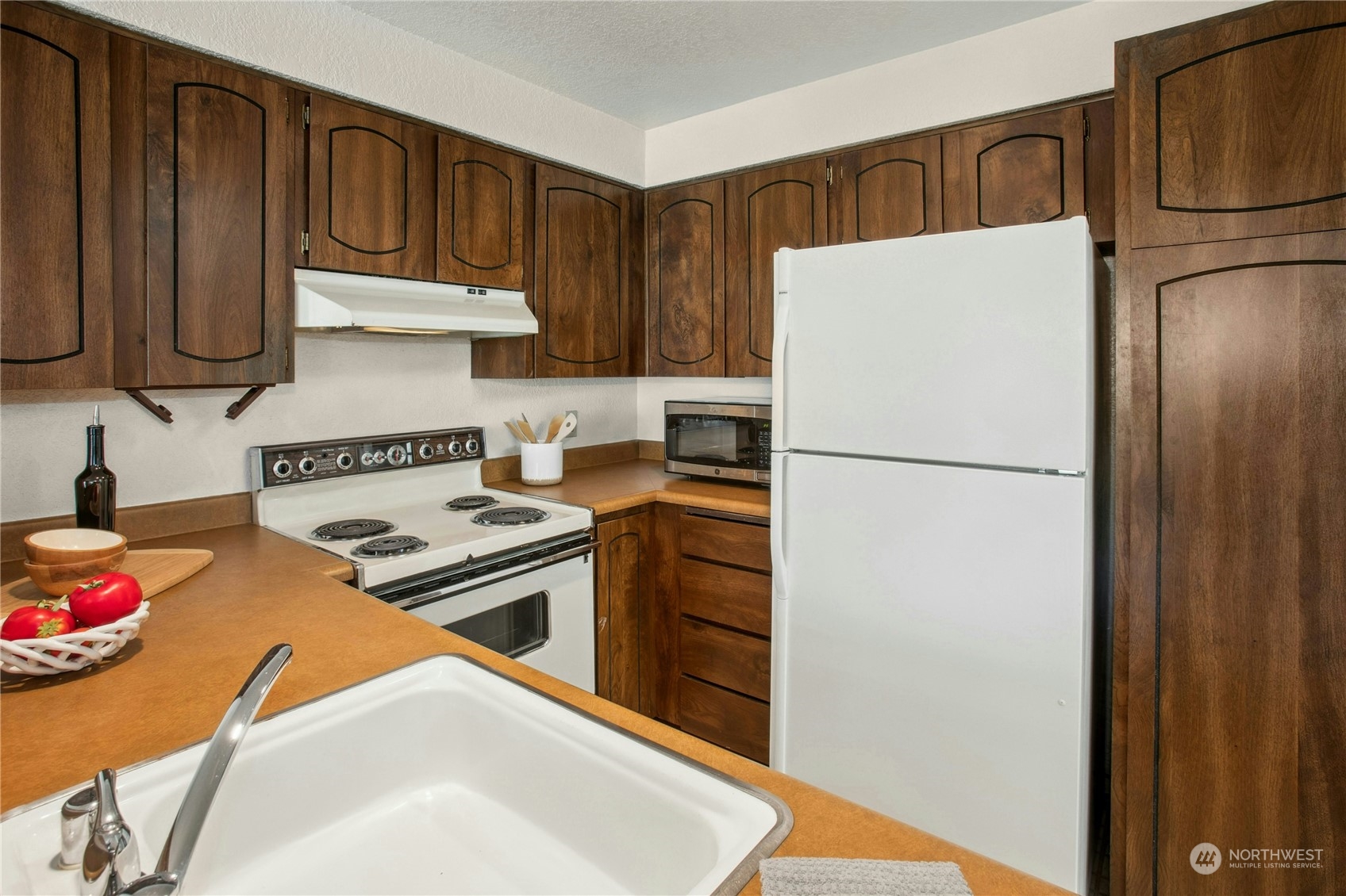 14639 NE 35th Street Unit: J20