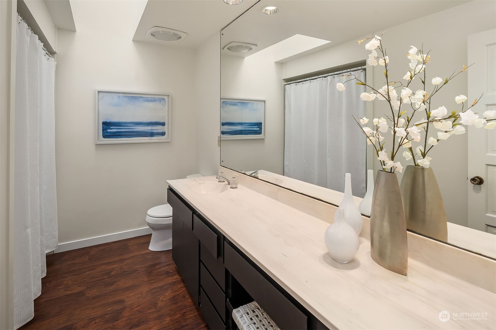 8429 Hunts Point Lane