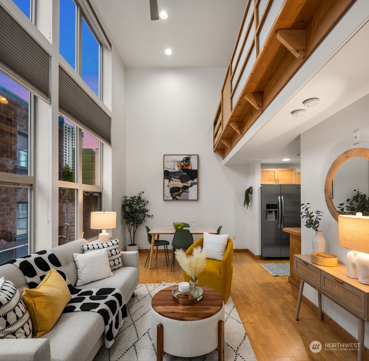 2324 1st Ave Unit: 213