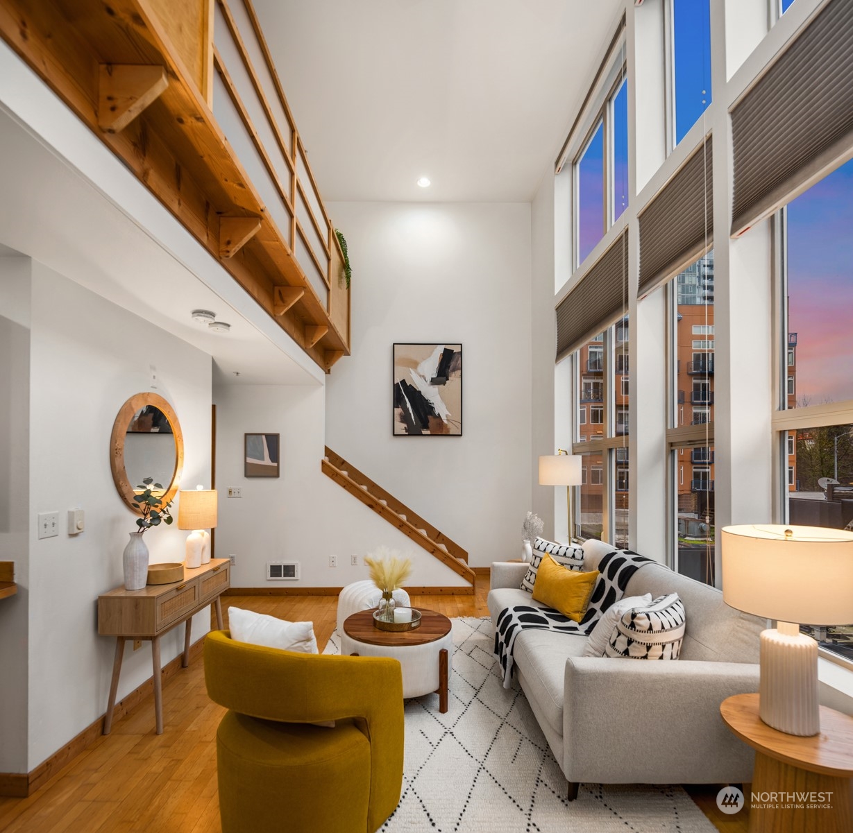 2324 1st Ave Unit: 213