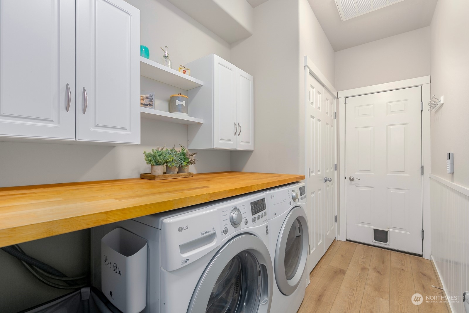 7806 Fairway Avenue SE Unit: 1101