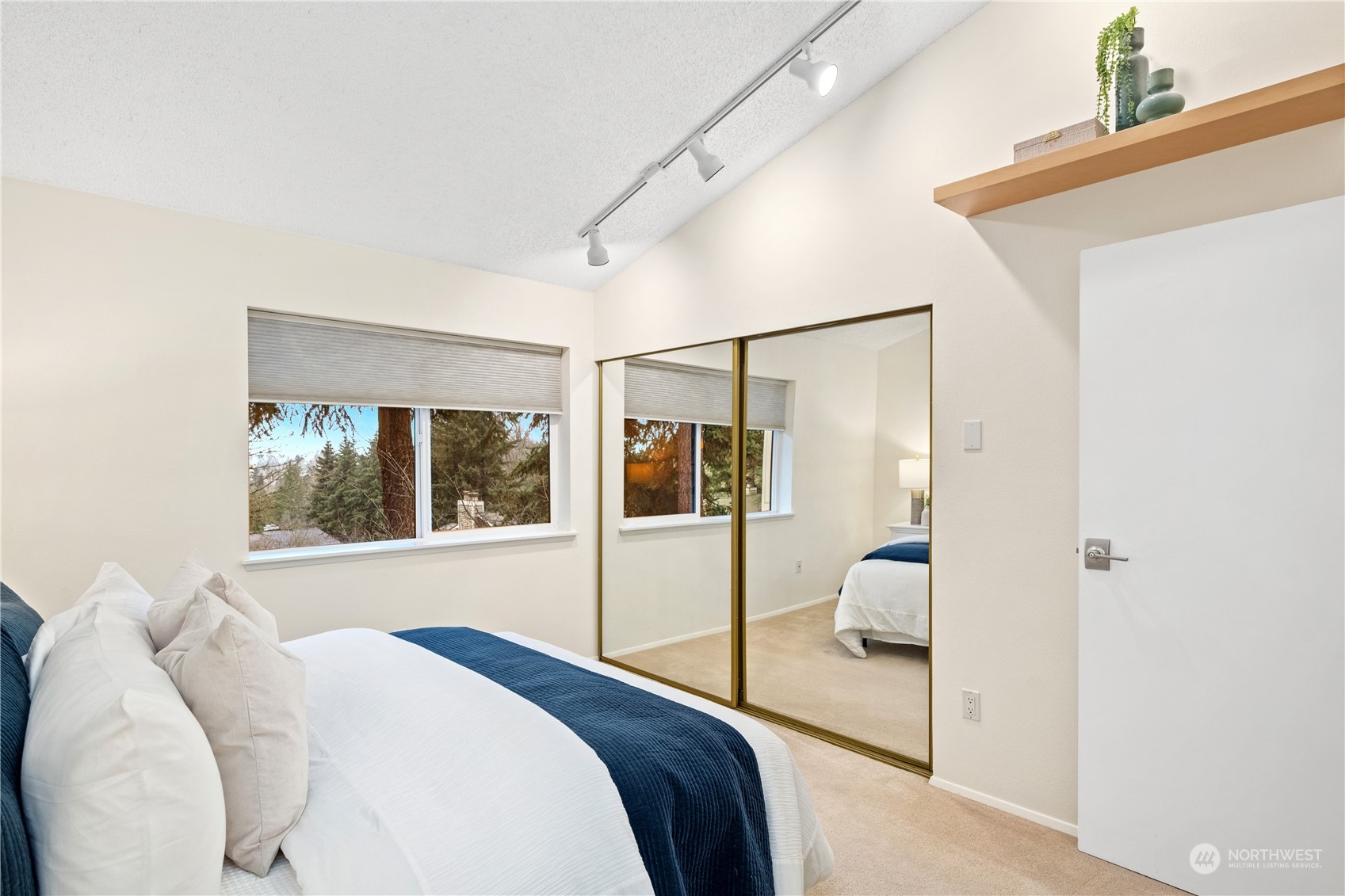 412 10th Street Unit: B302