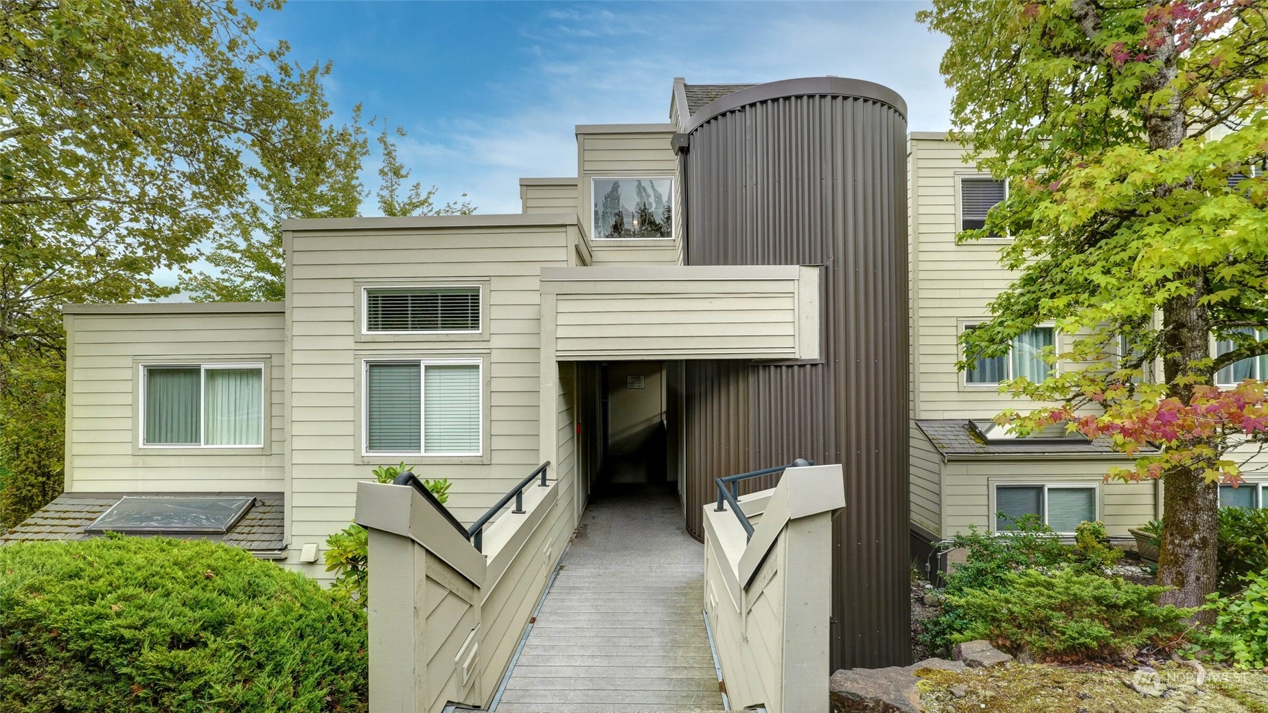 7419 Old Redmond Road Unit: 204