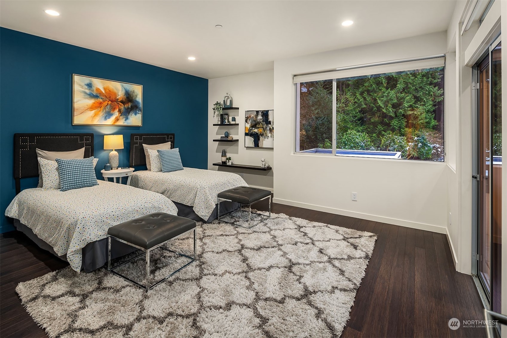 12412 NE 37th Street