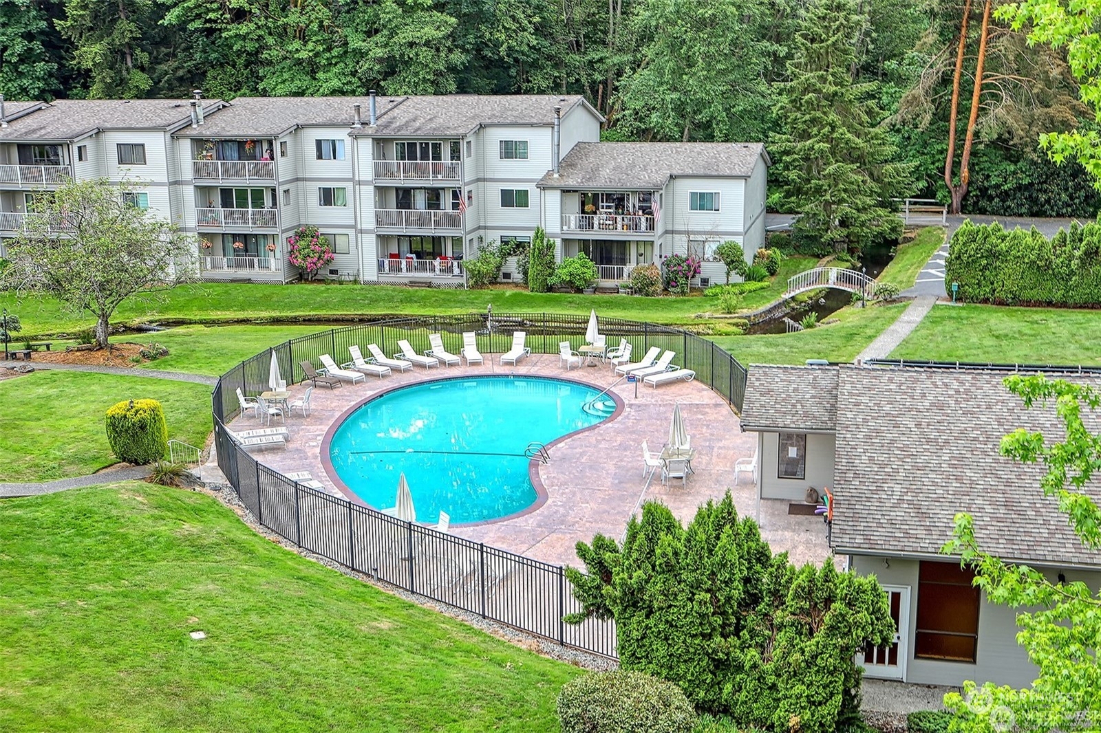 13285 15th Avenue NE Unit: E7