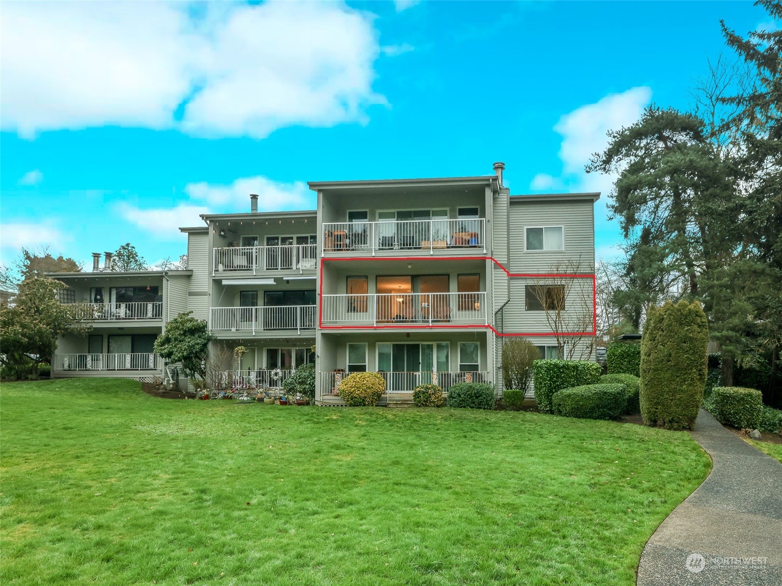 13285 15th Avenue NE Unit: E7