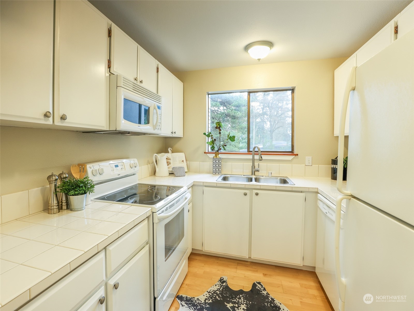 13285 15th Avenue NE Unit: E7