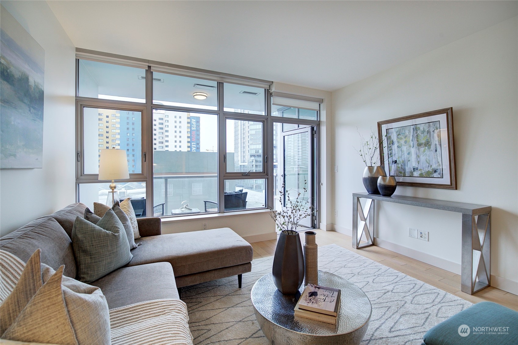 583 Battery Street Unit: 706N