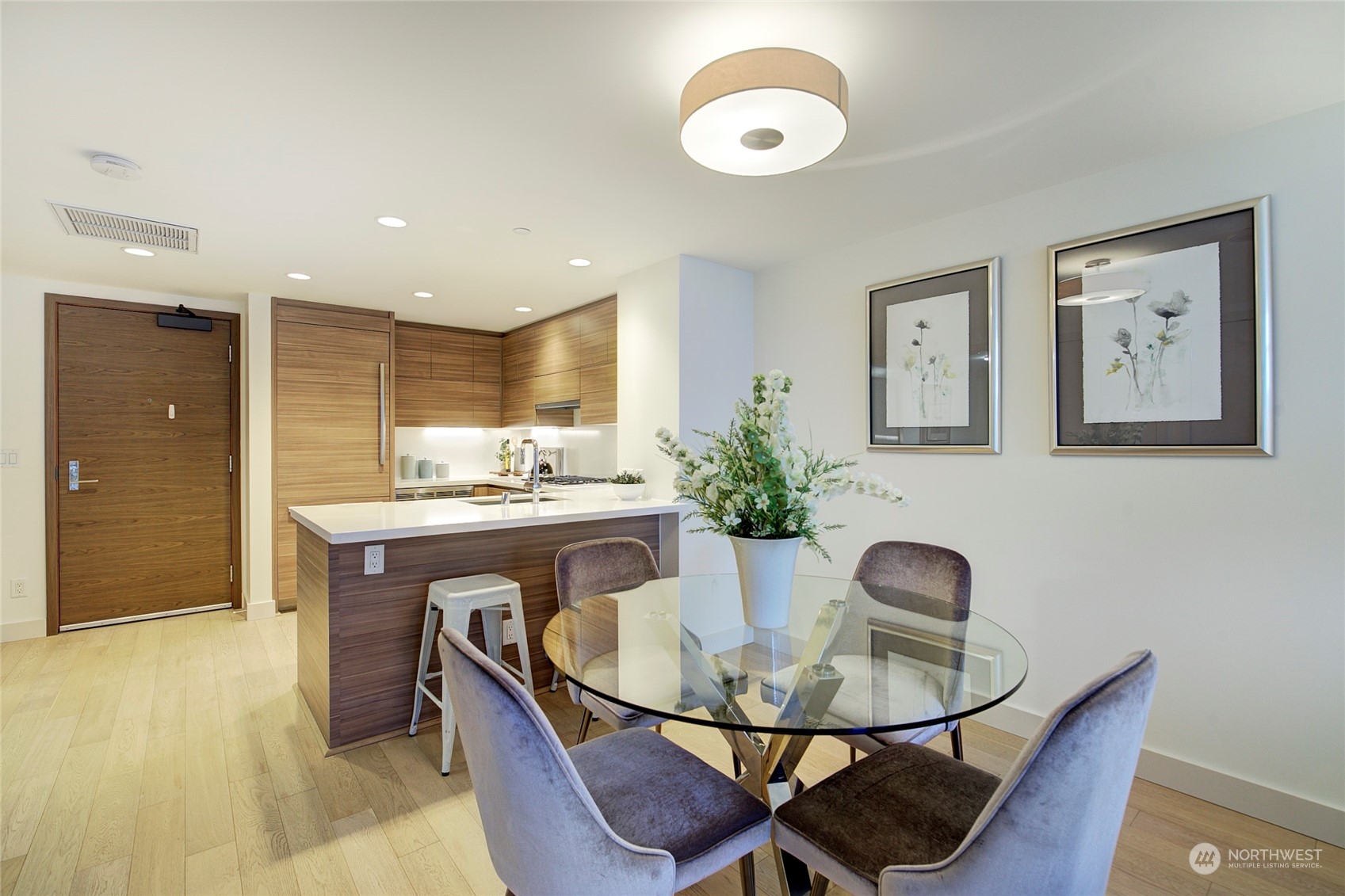 583 Battery Street Unit: 706N