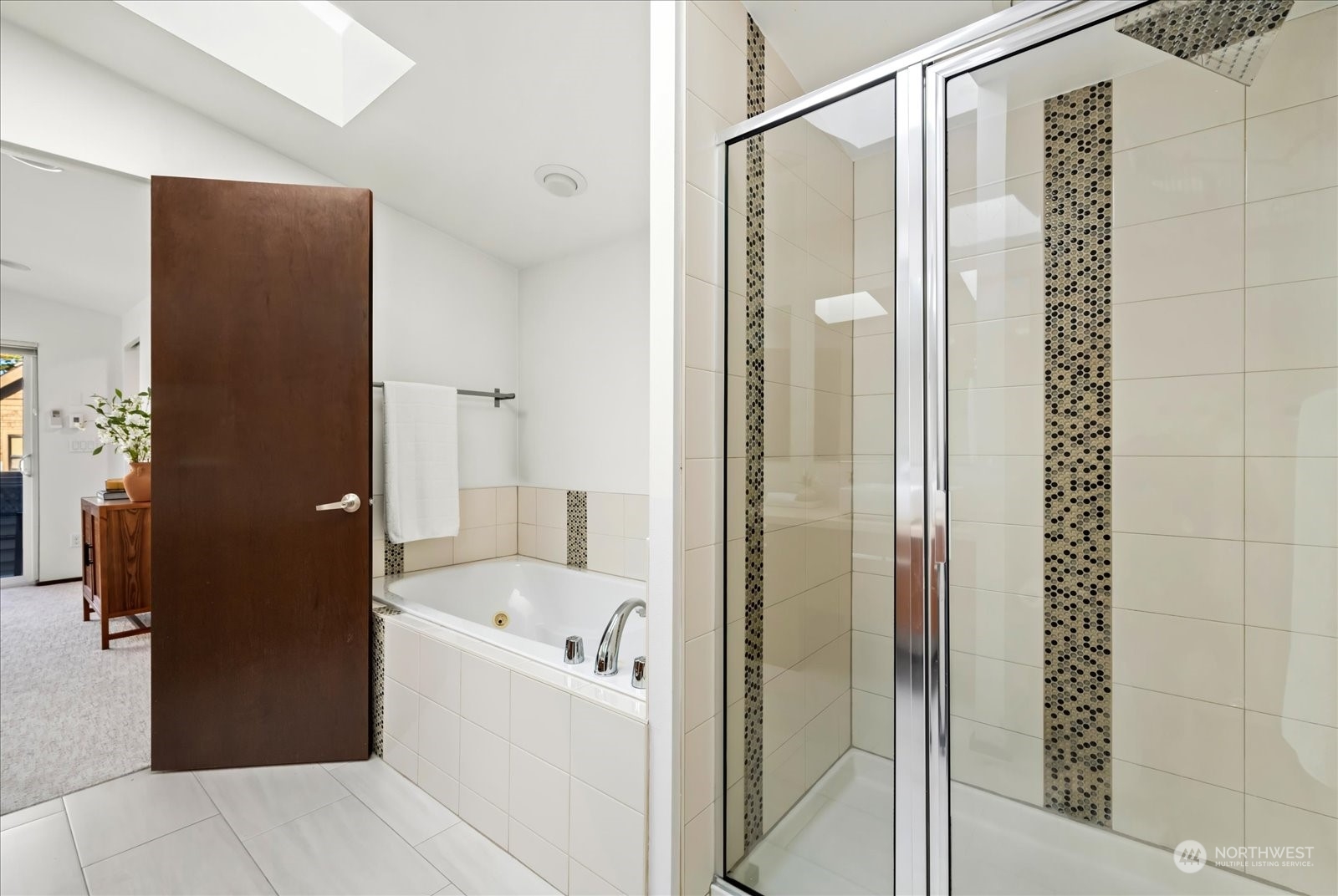 1542 NW 58th Street Unit: B