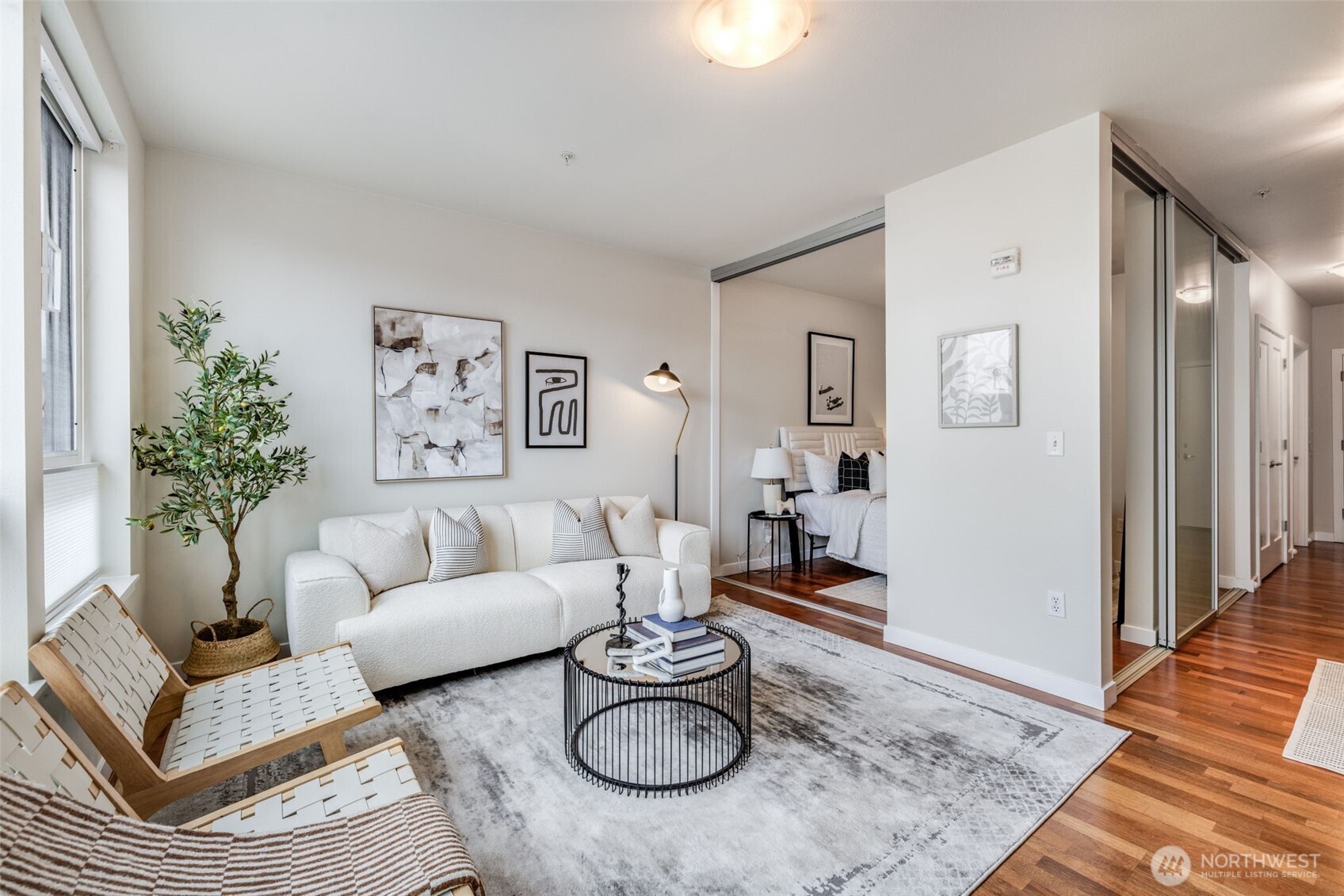 3104 Western Avenue Unit: 622
