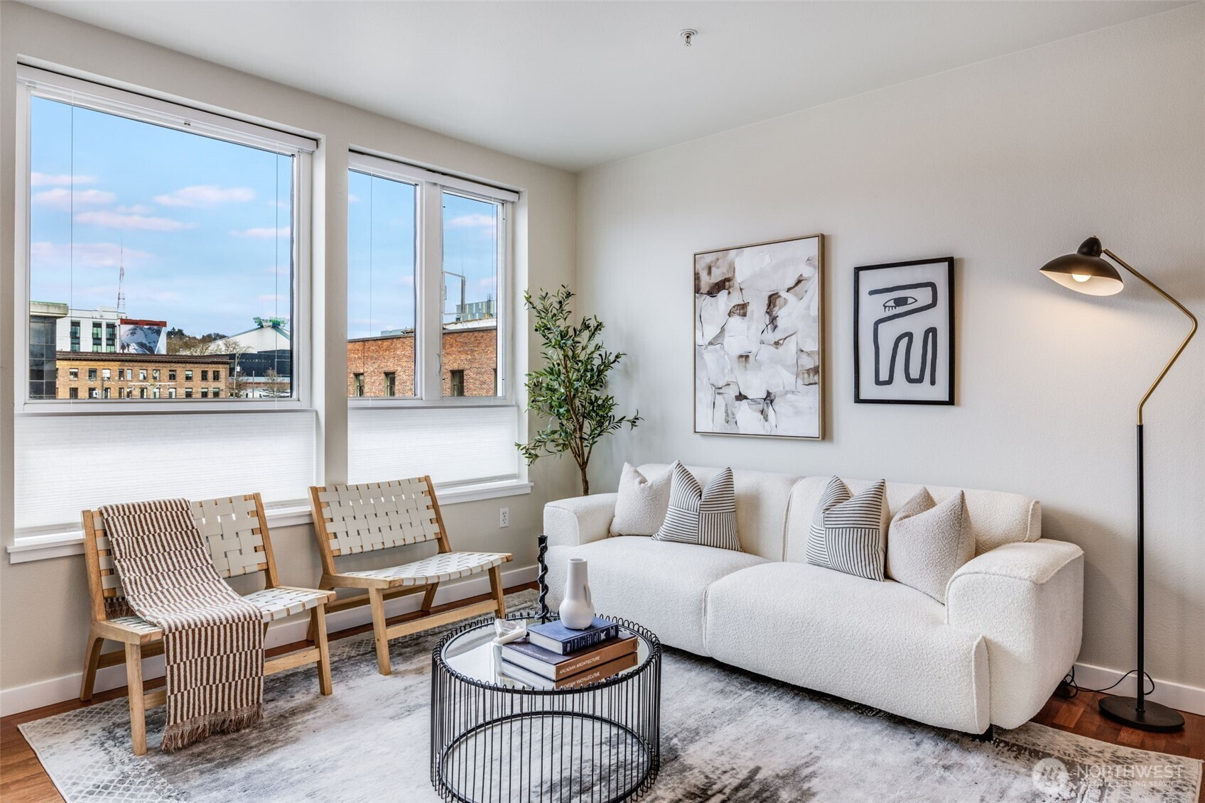 3104 Western Avenue Unit: 622