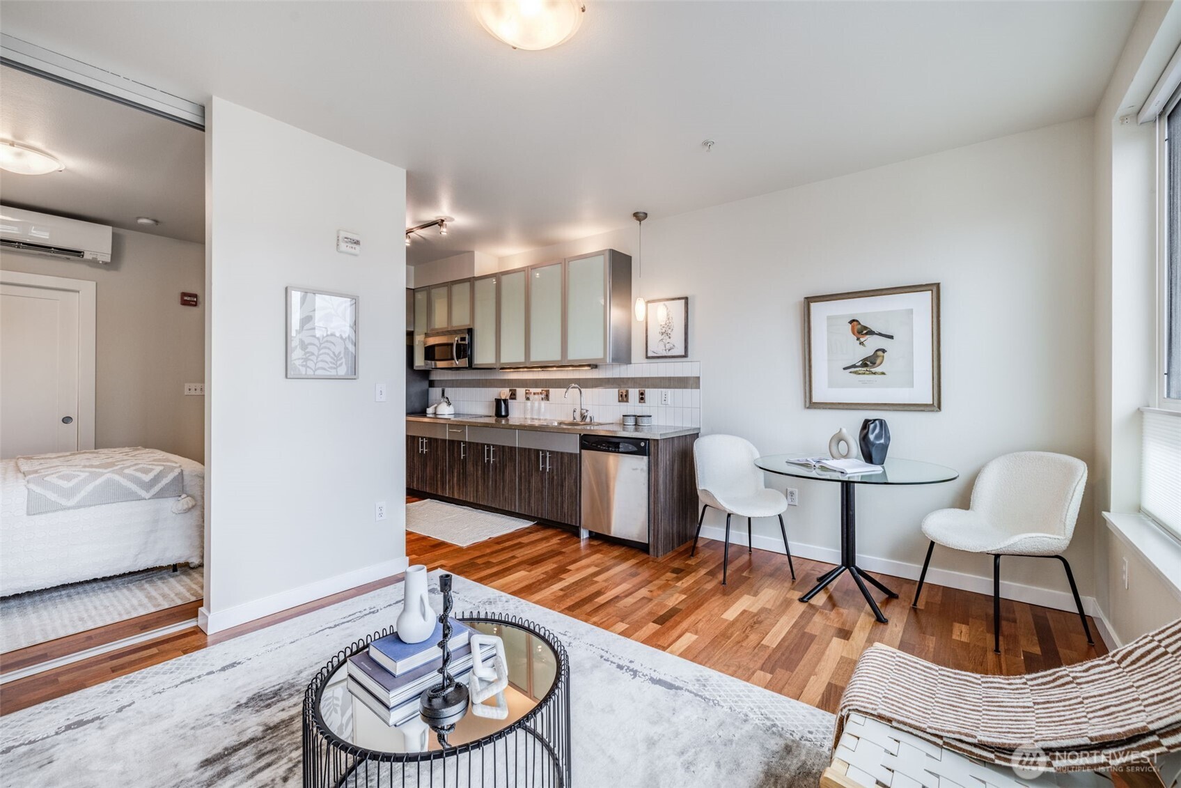 3104 Western Avenue Unit: 622