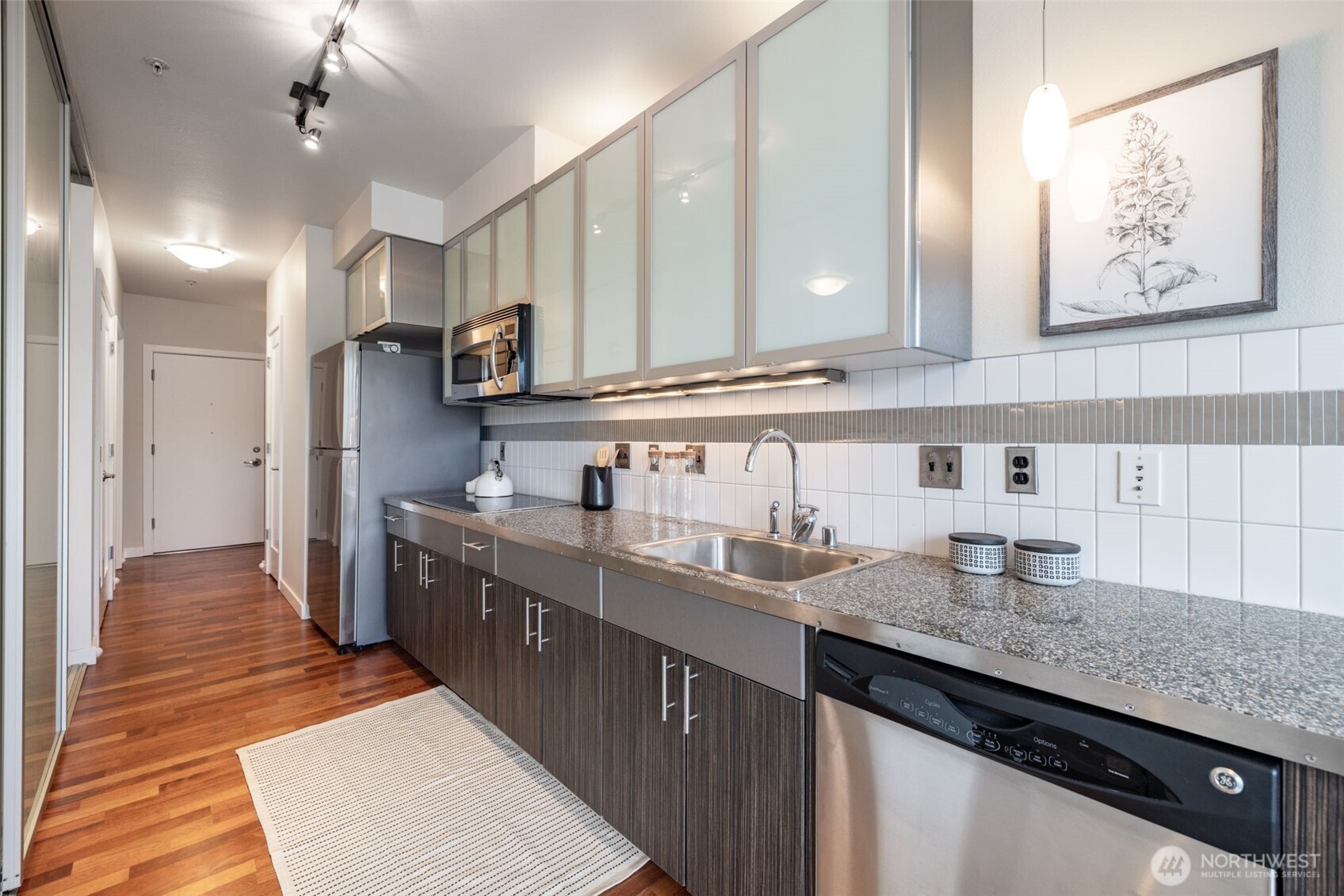 3104 Western Avenue Unit: 622