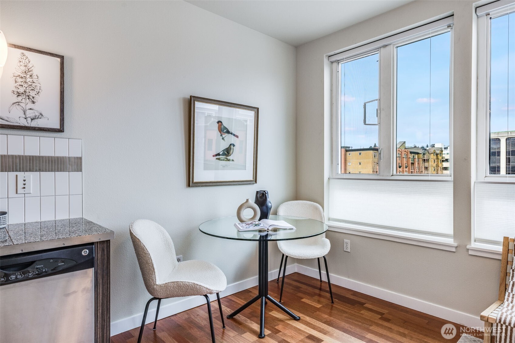 3104 Western Avenue Unit: 622