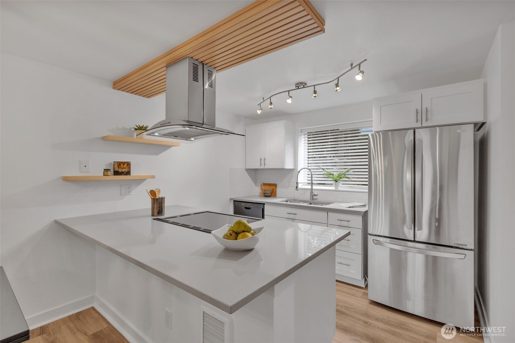 14006 NE 181st Place Unit: B-104