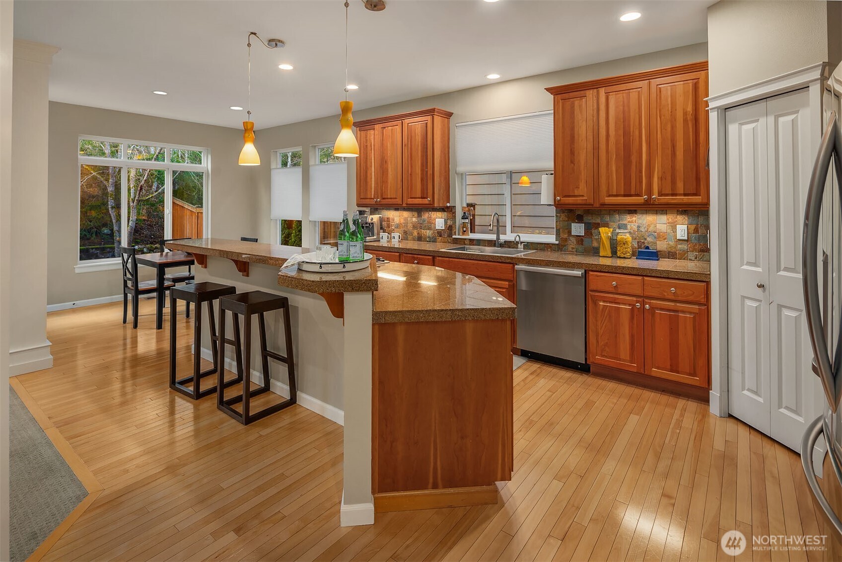 7625 Greenridge Court SE