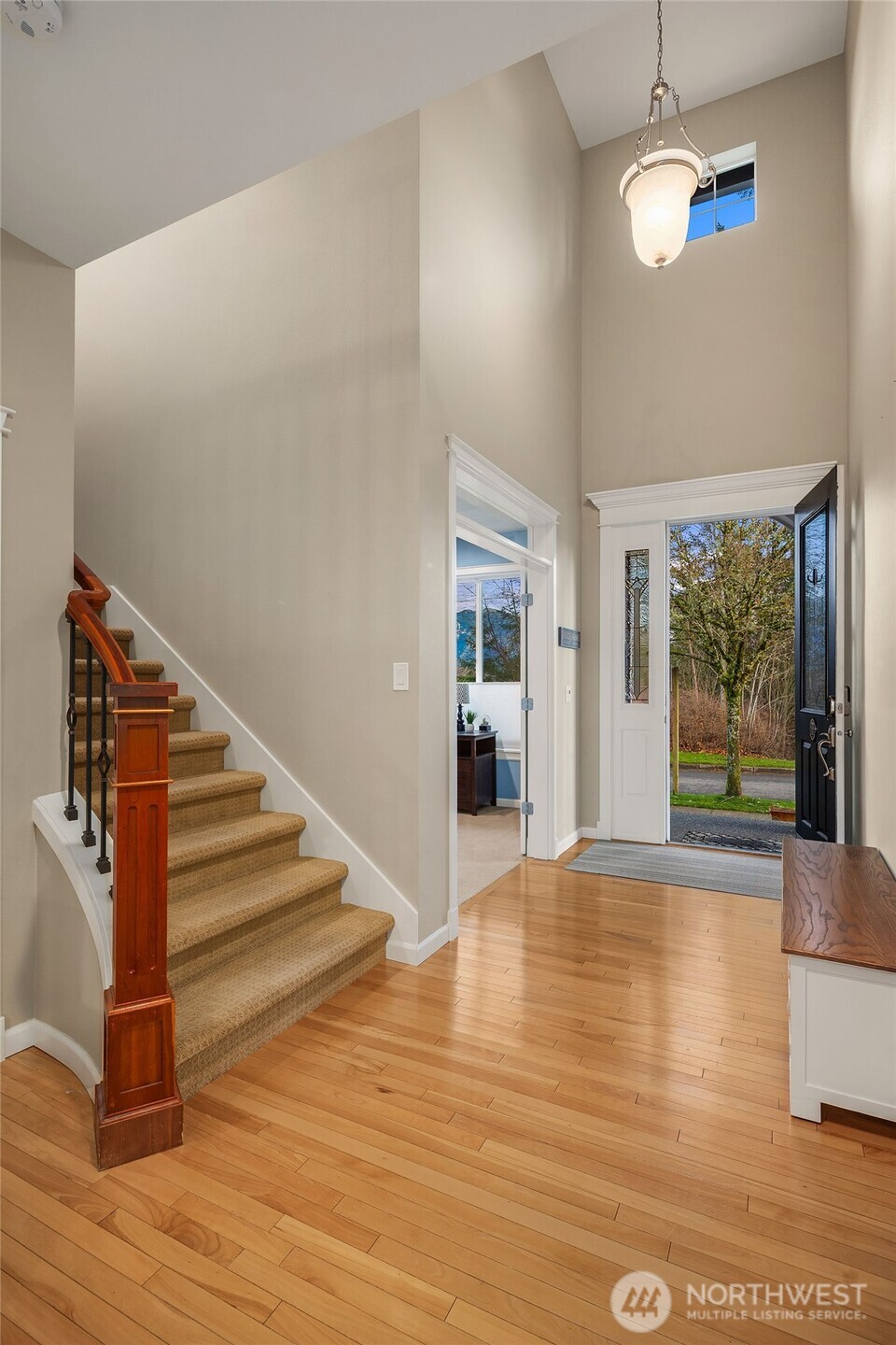 7625 Greenridge Court SE