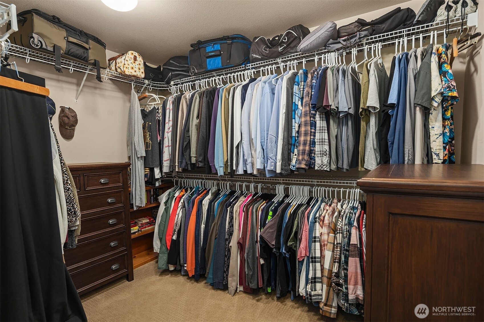 7625 Greenridge Court SE