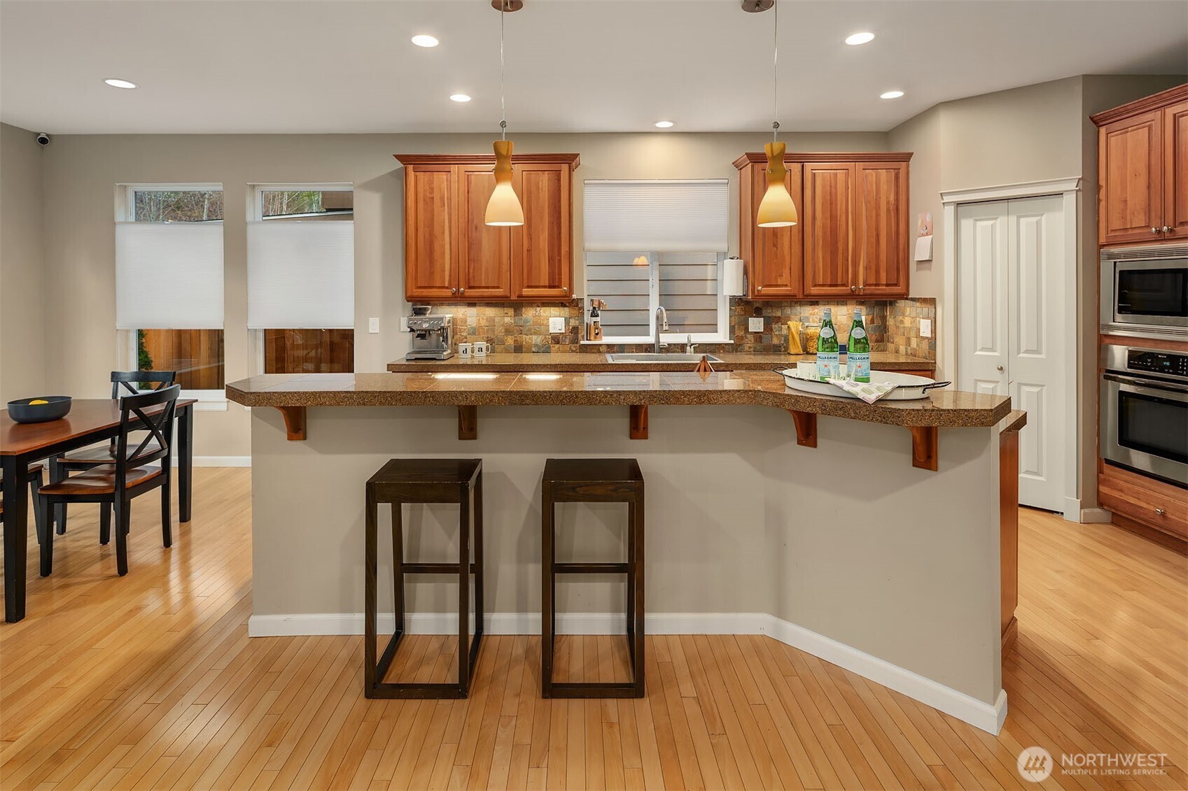 7625 Greenridge Court SE