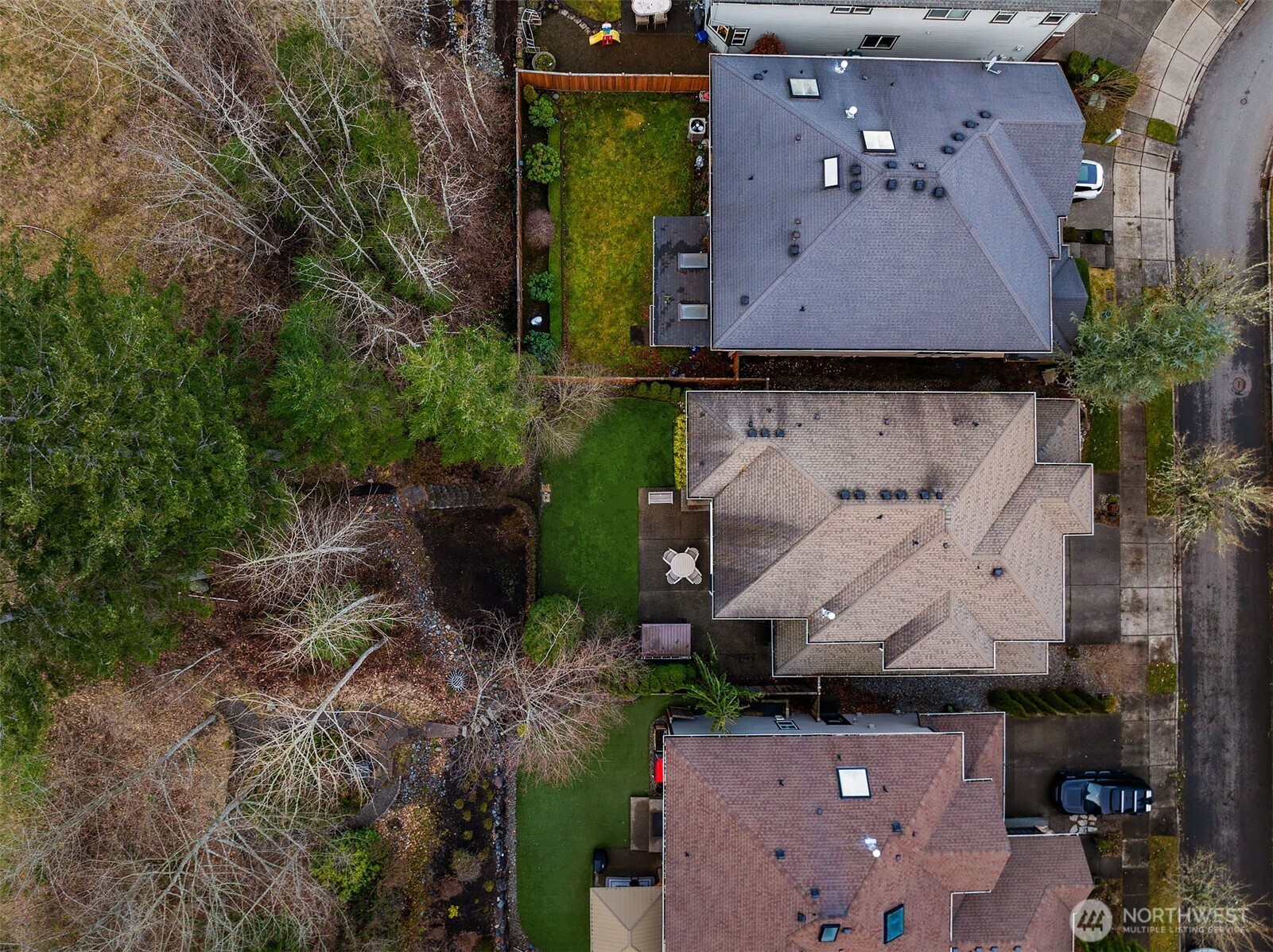 7625 Greenridge Court SE