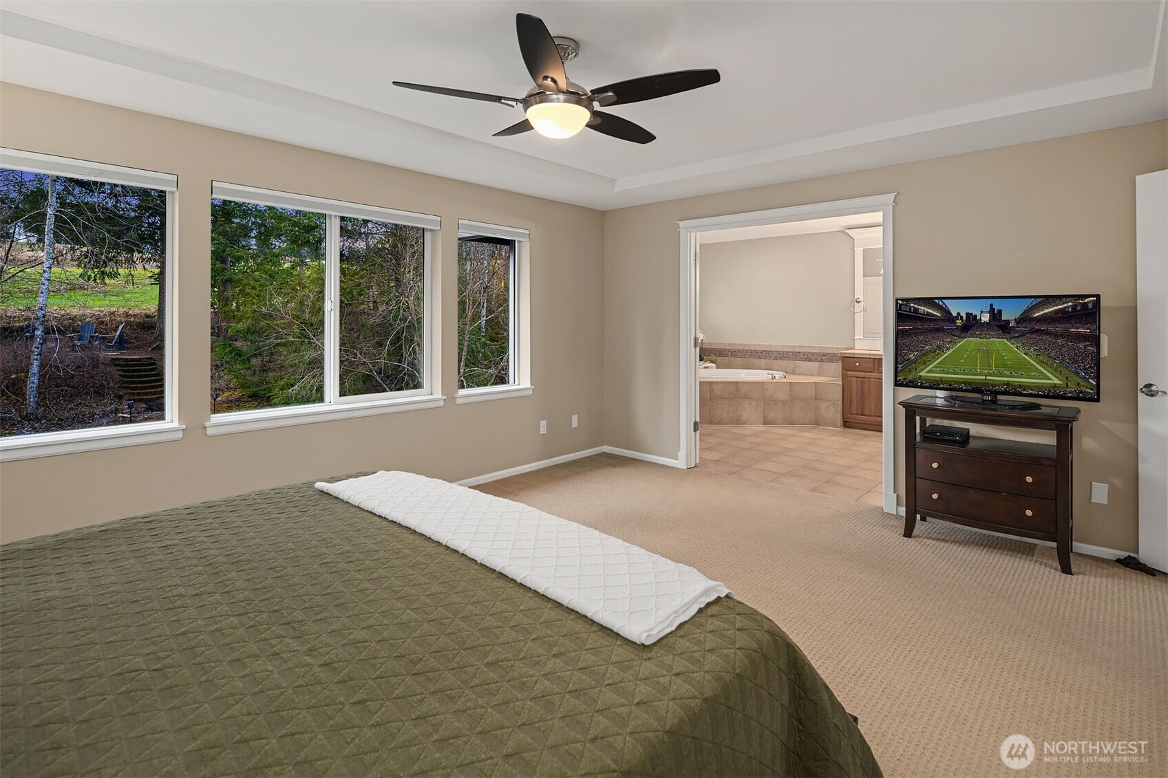 7625 Greenridge Court SE