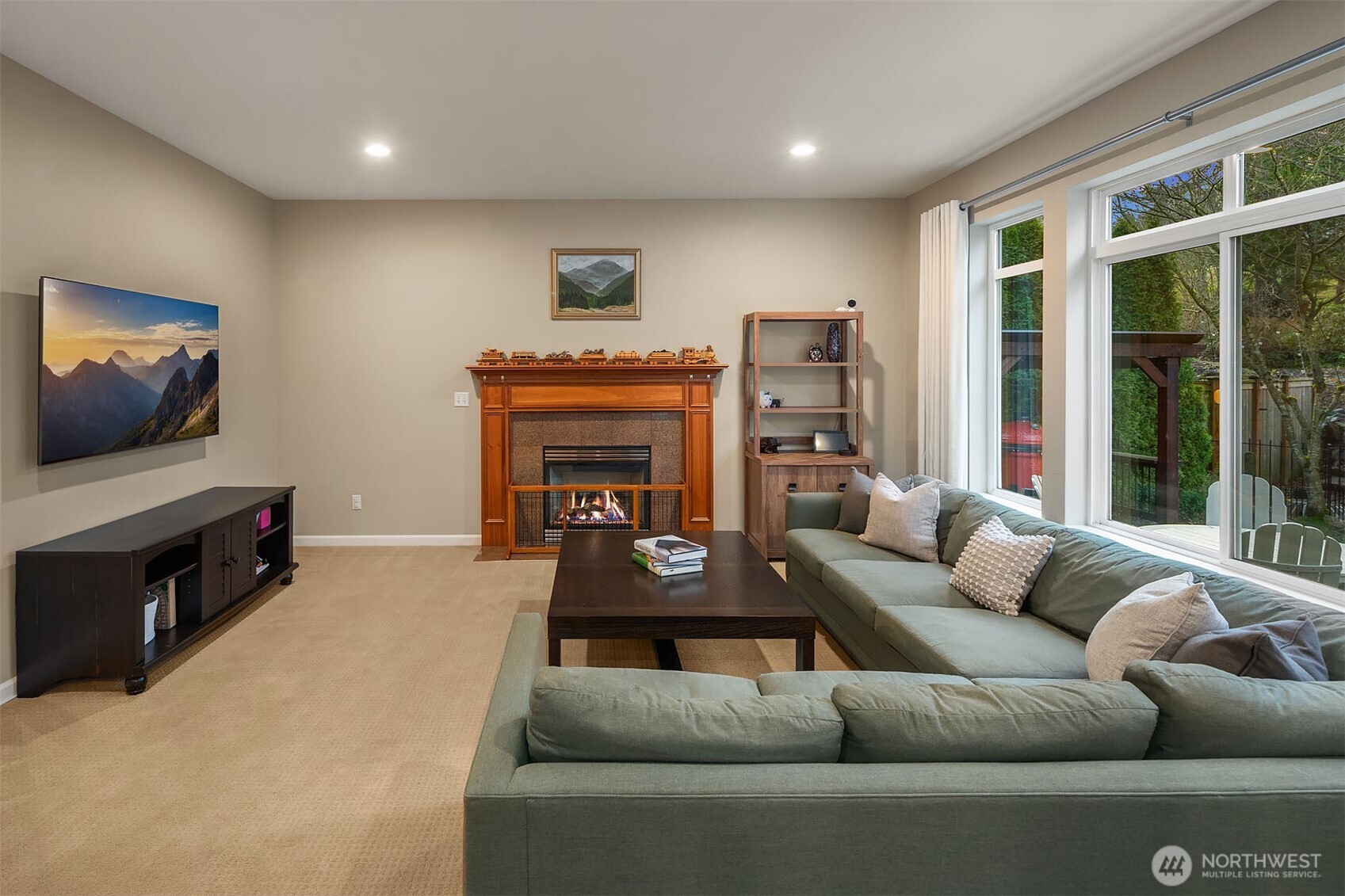 7625 Greenridge Court SE