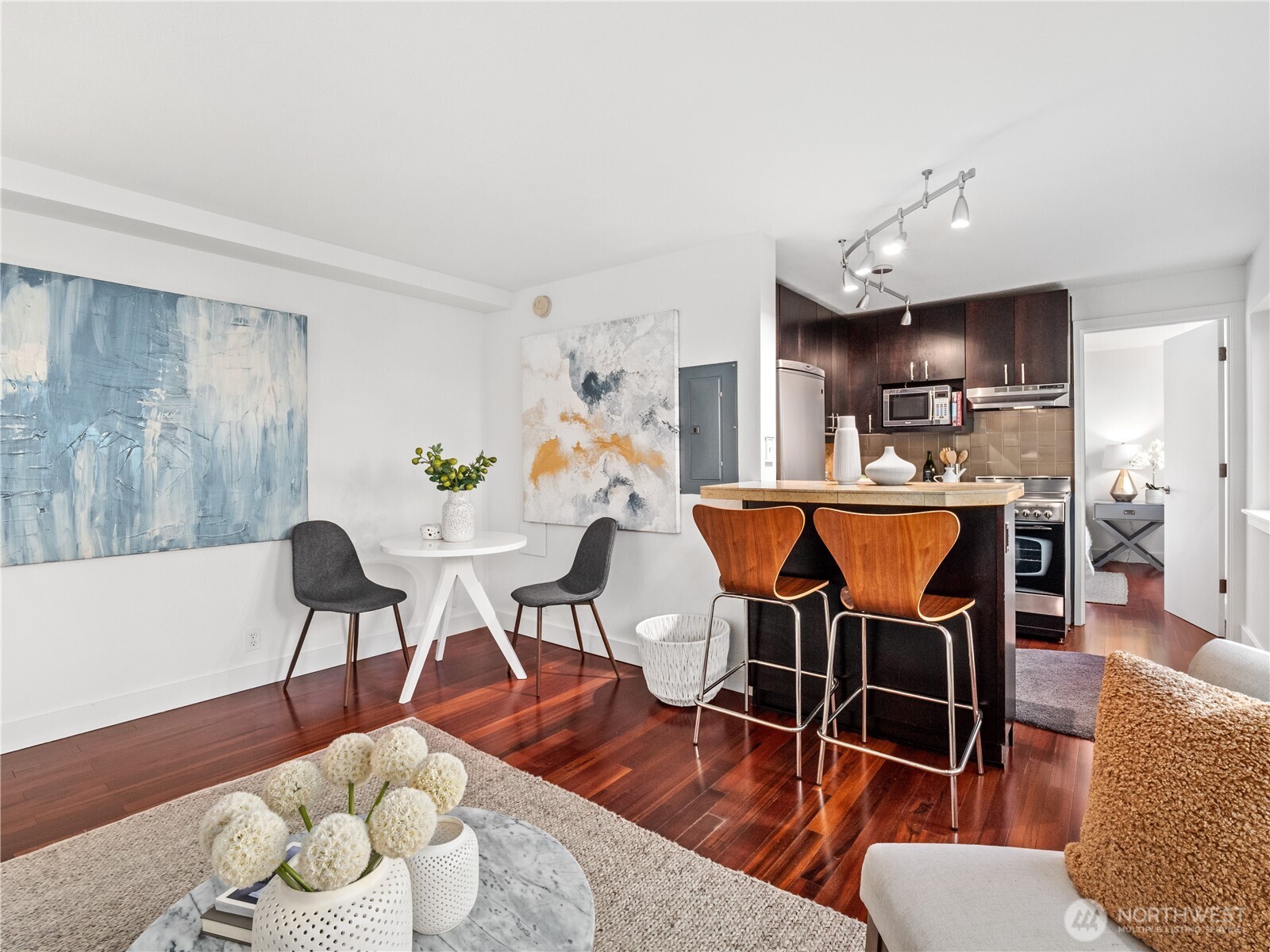 752 Bellevue Avenue E #308