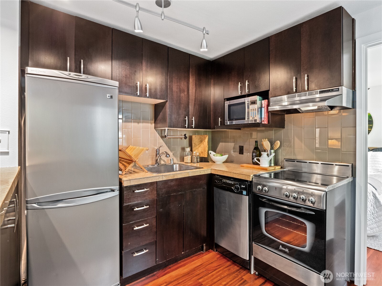 752 Bellevue Avenue E #308