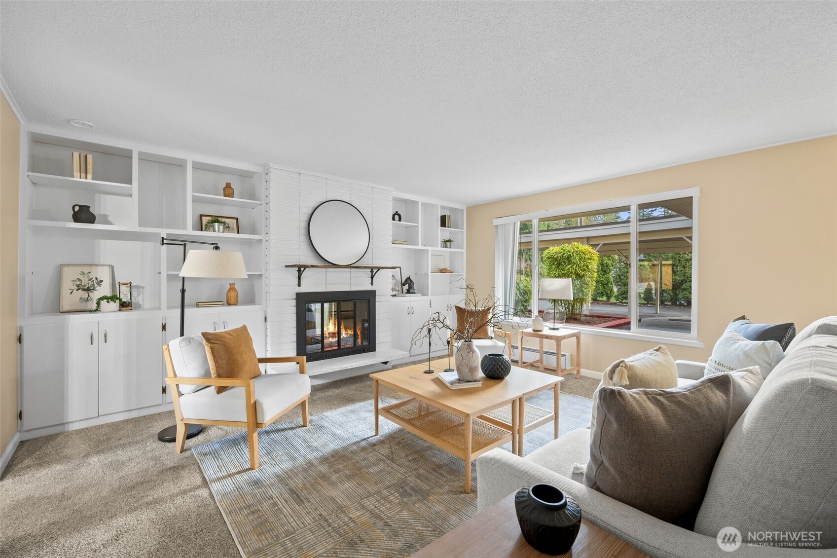 8414 - 8416 Cirque Drive W