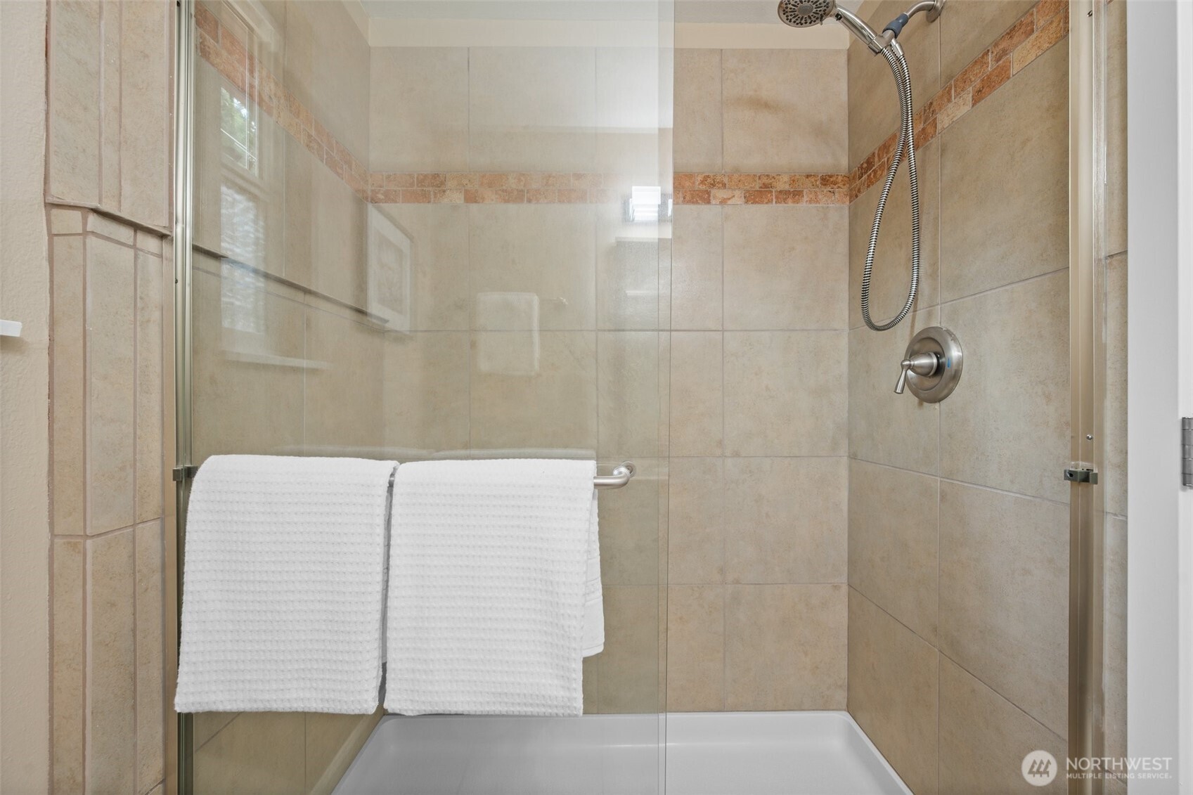 8414 - 8416 Cirque Drive W