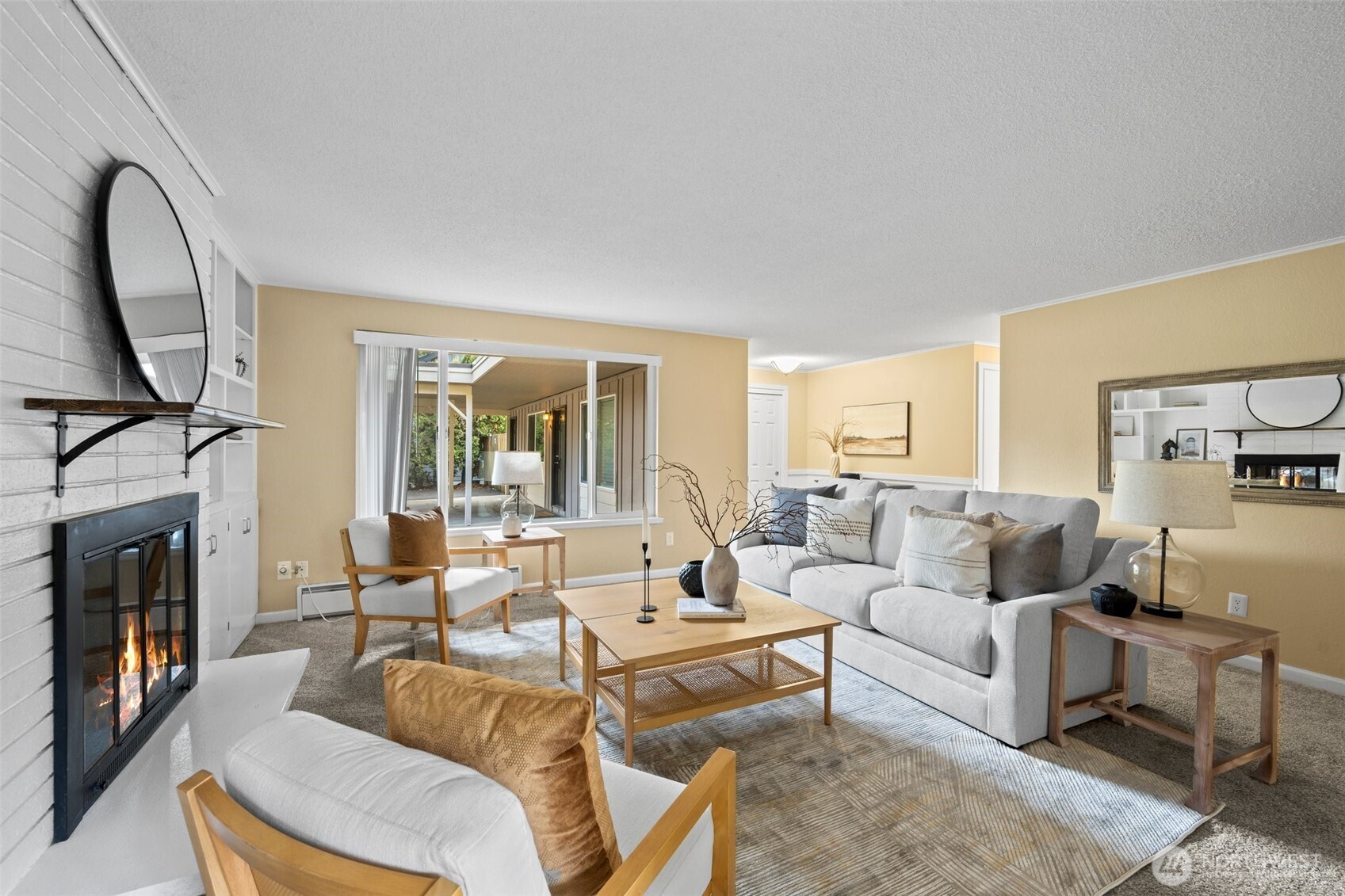 8414 - 8416 Cirque Drive W