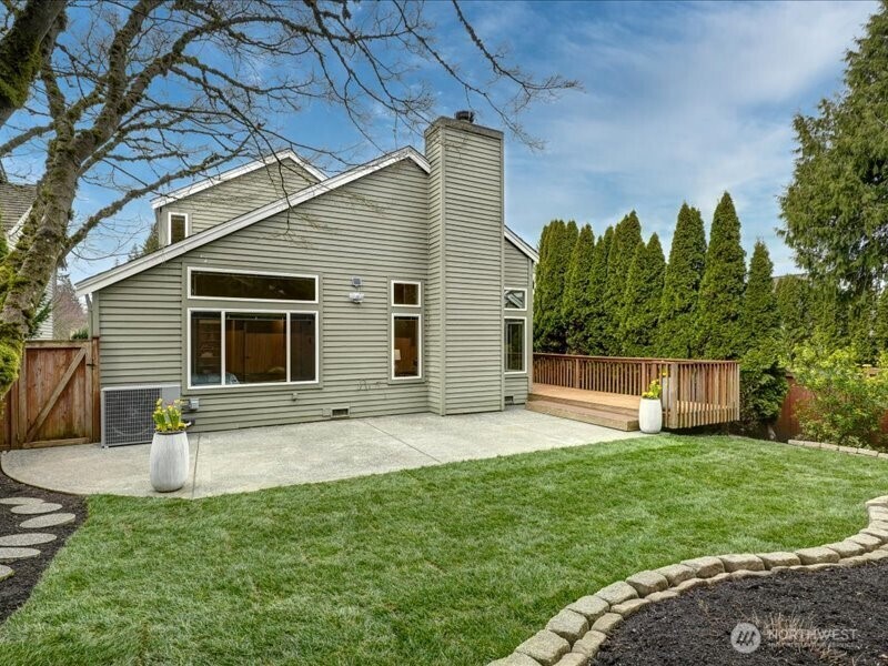 16802 118th Avenue NE