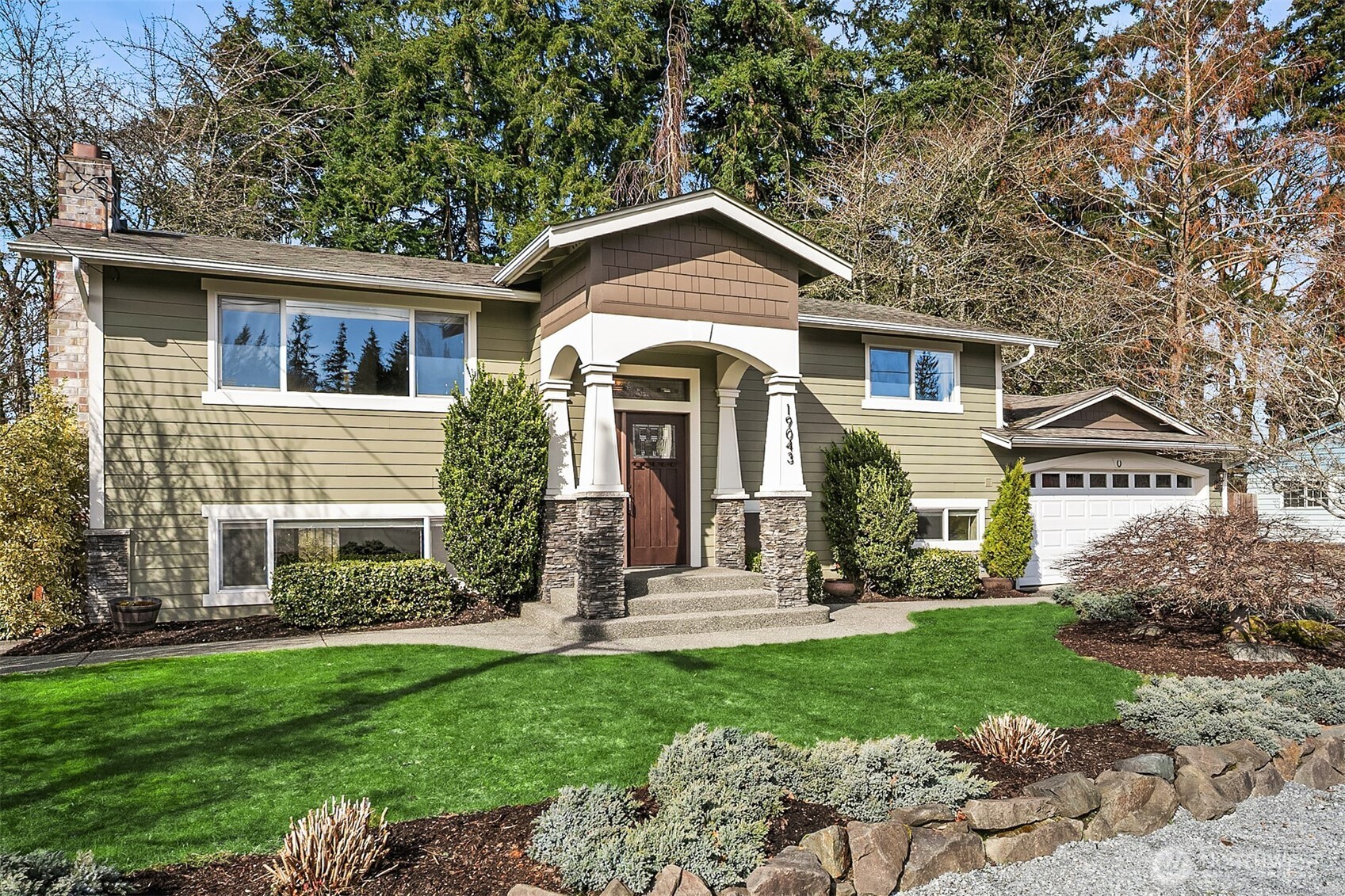 19043 86th Avenue NE