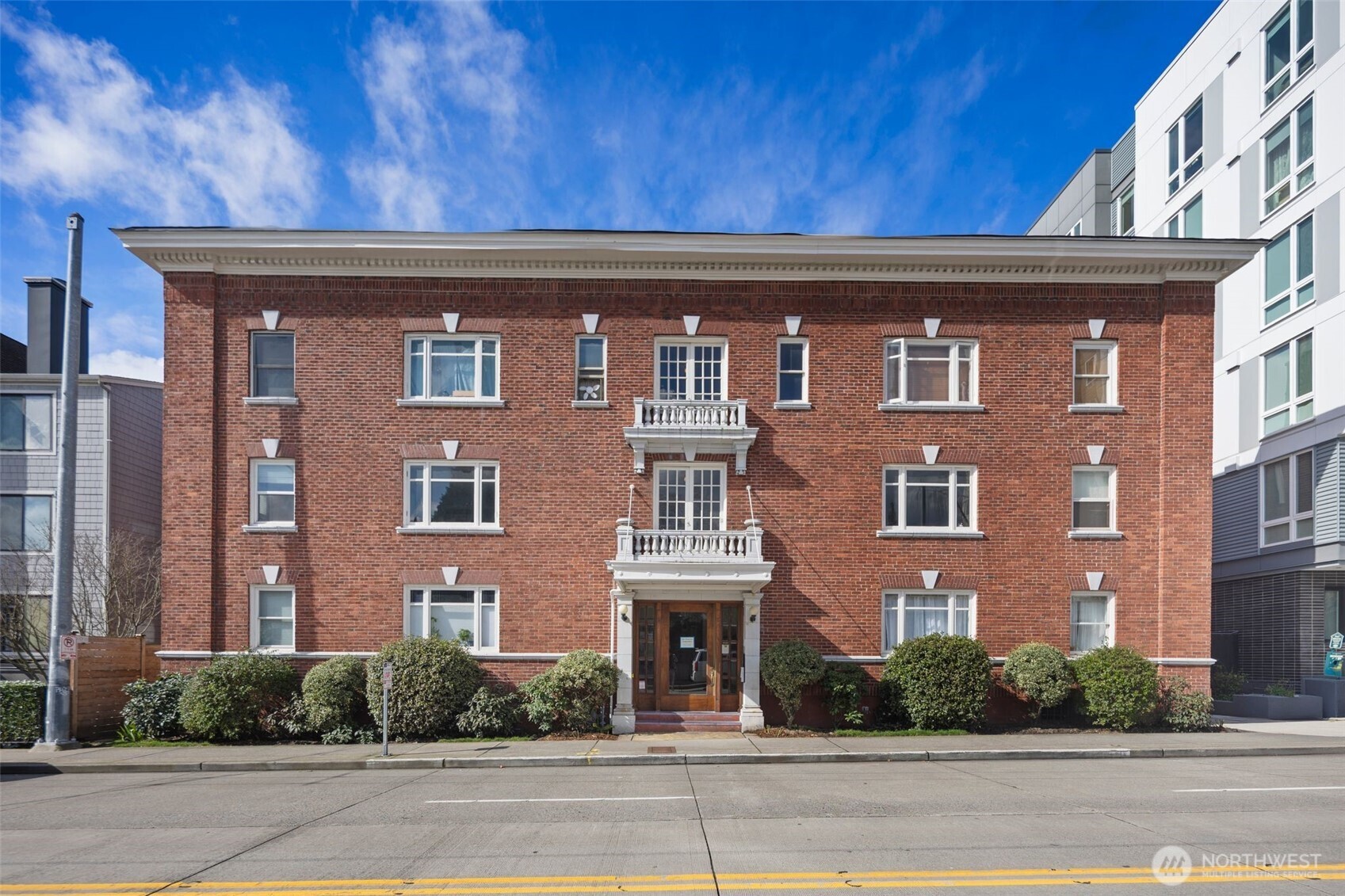 4725 15th Avenue NE Unit: 25