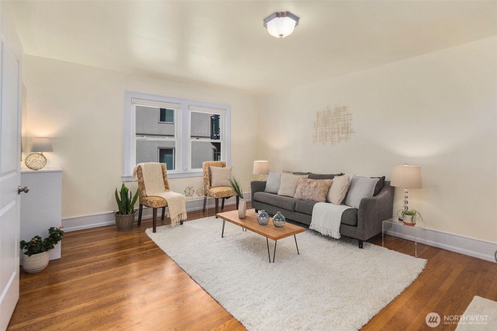4725 15th Avenue NE Unit: 25