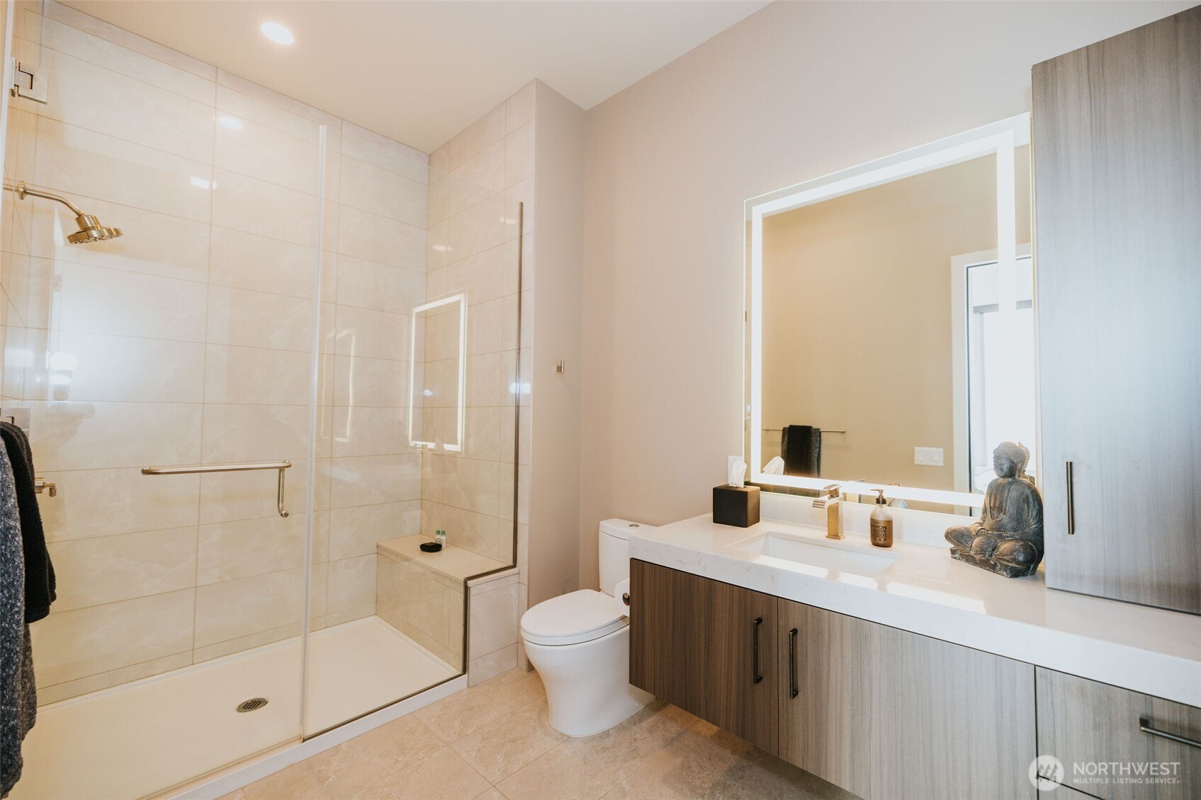 1340 4th Avenue Unit: 5803