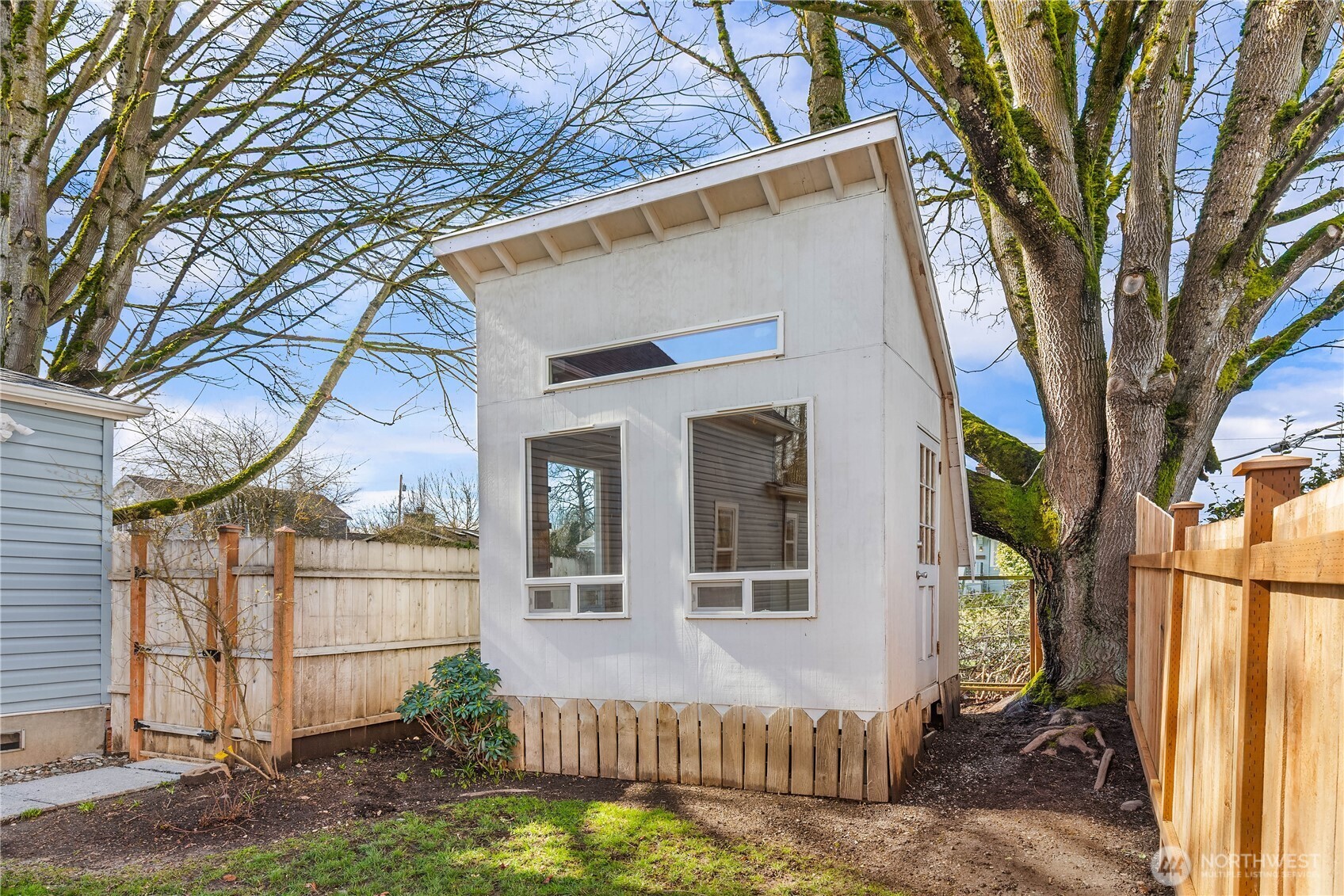 2301 Cedar Street