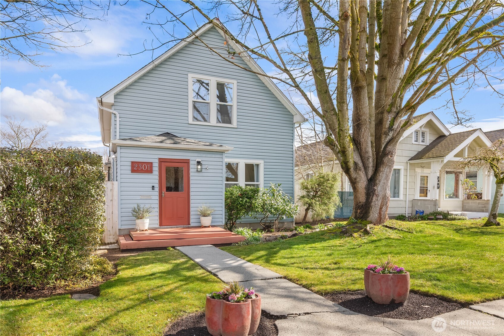 2301 Cedar Street