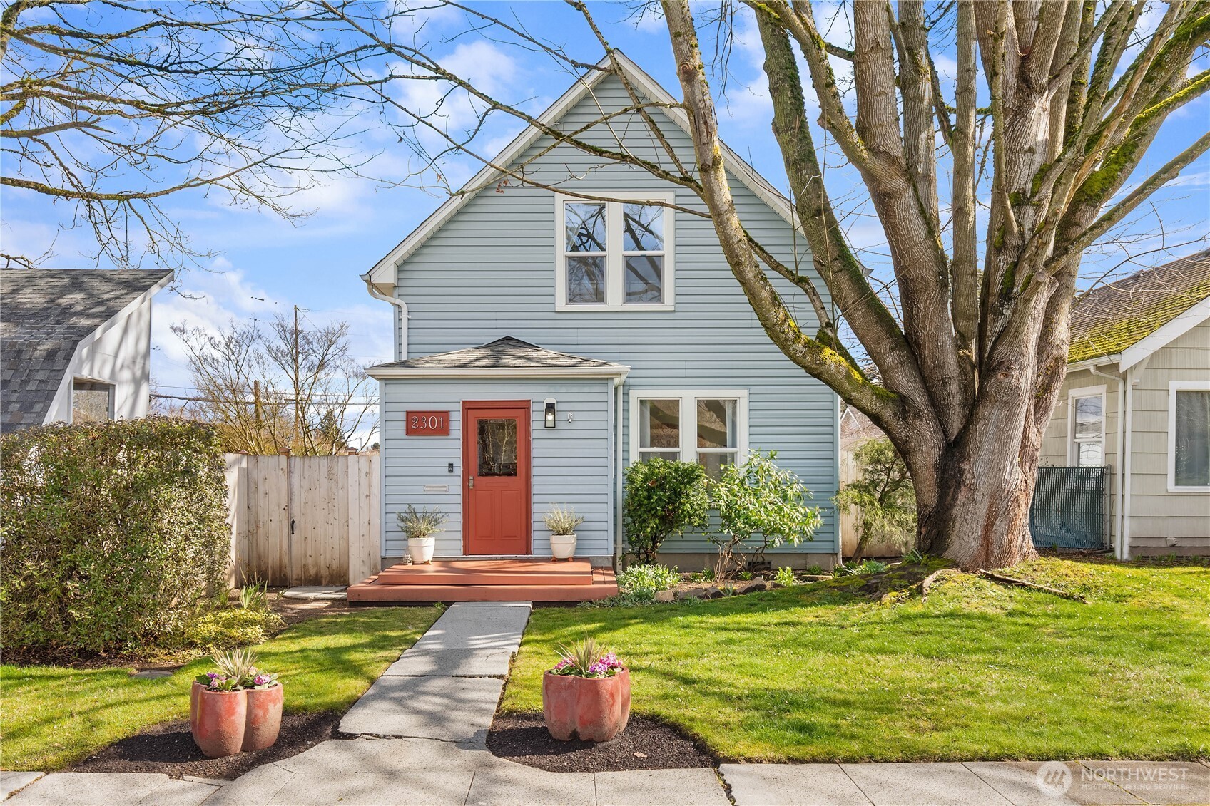 2301 Cedar Street