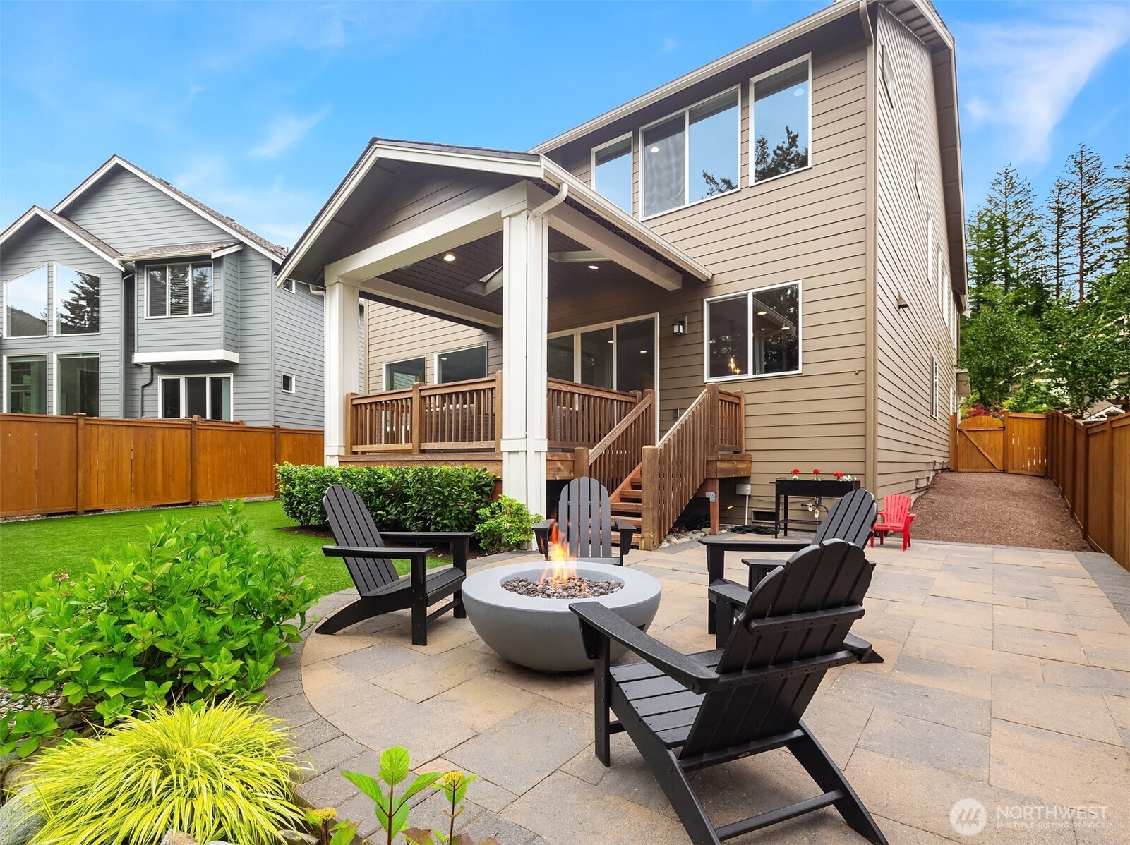 1497 Elk Run Place SE