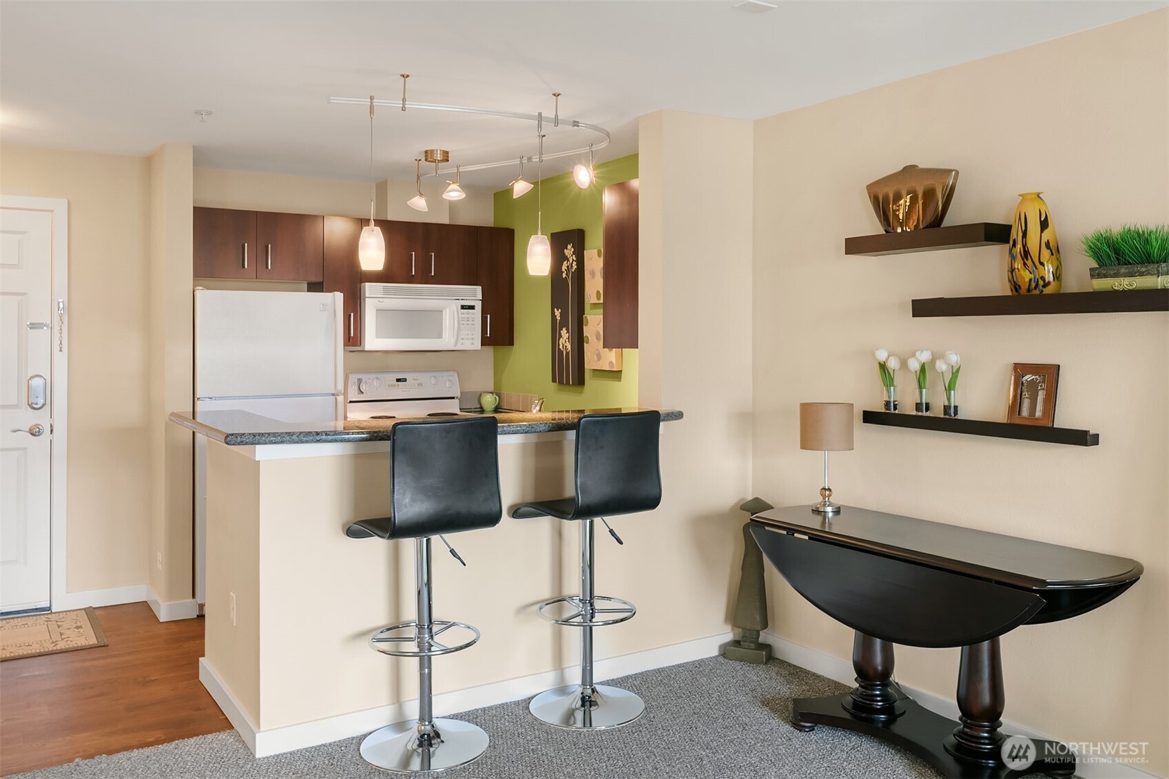 108 5th Avenue S Unit: 719