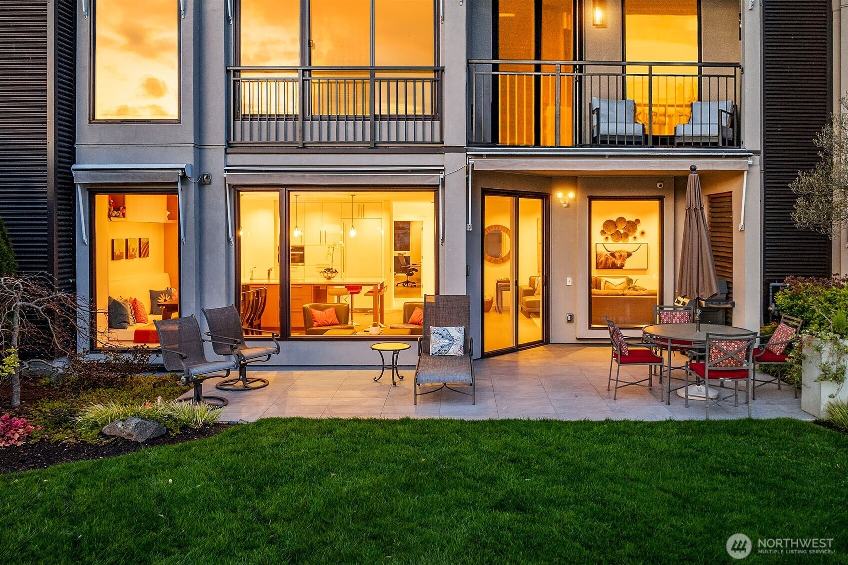 101 101st Avenue SE Unit: B102