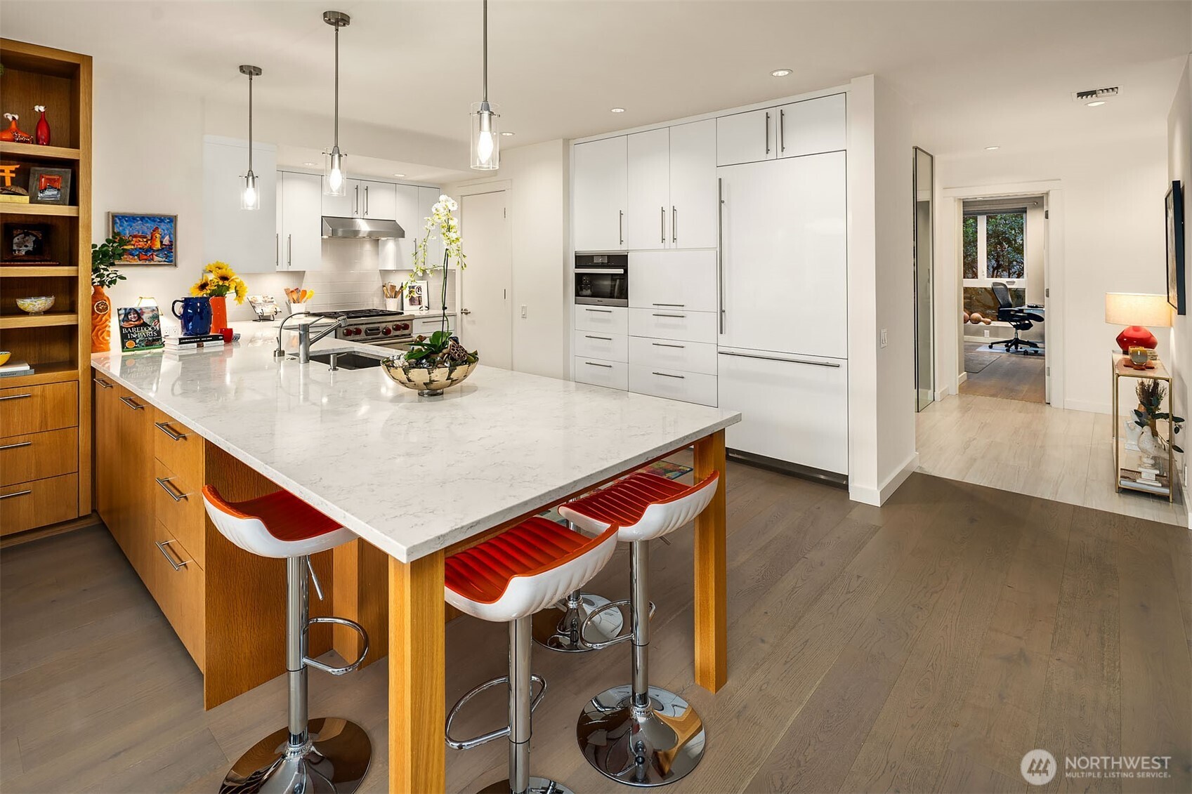 101 101st Avenue SE Unit: B102