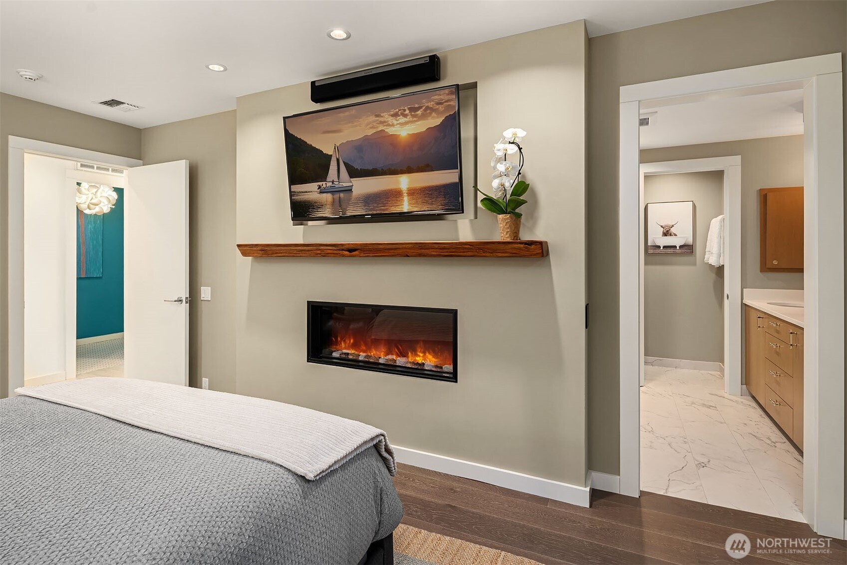 101 101st Avenue SE Unit: B102